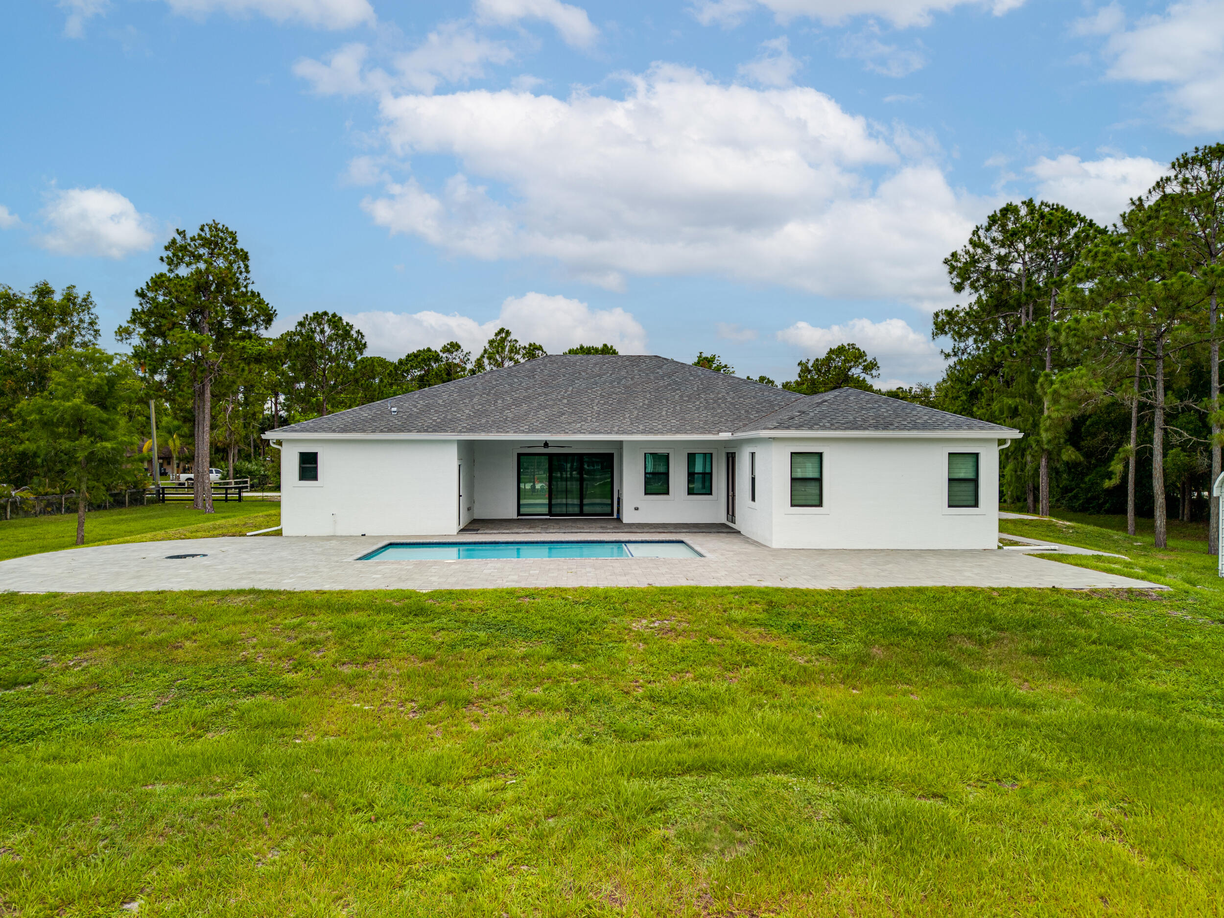 17655 44th Place N Property Photo 8