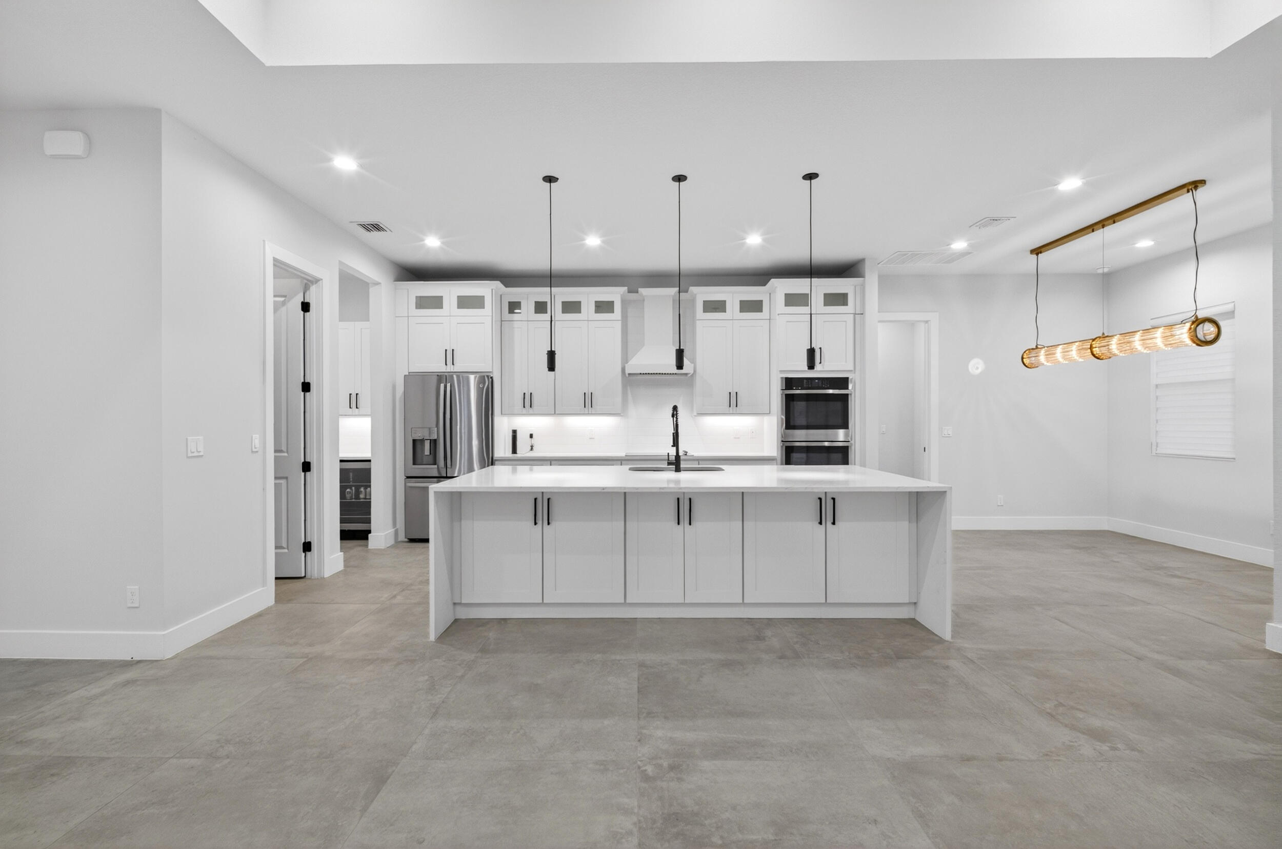 17655 44th Place N Property Photo 15