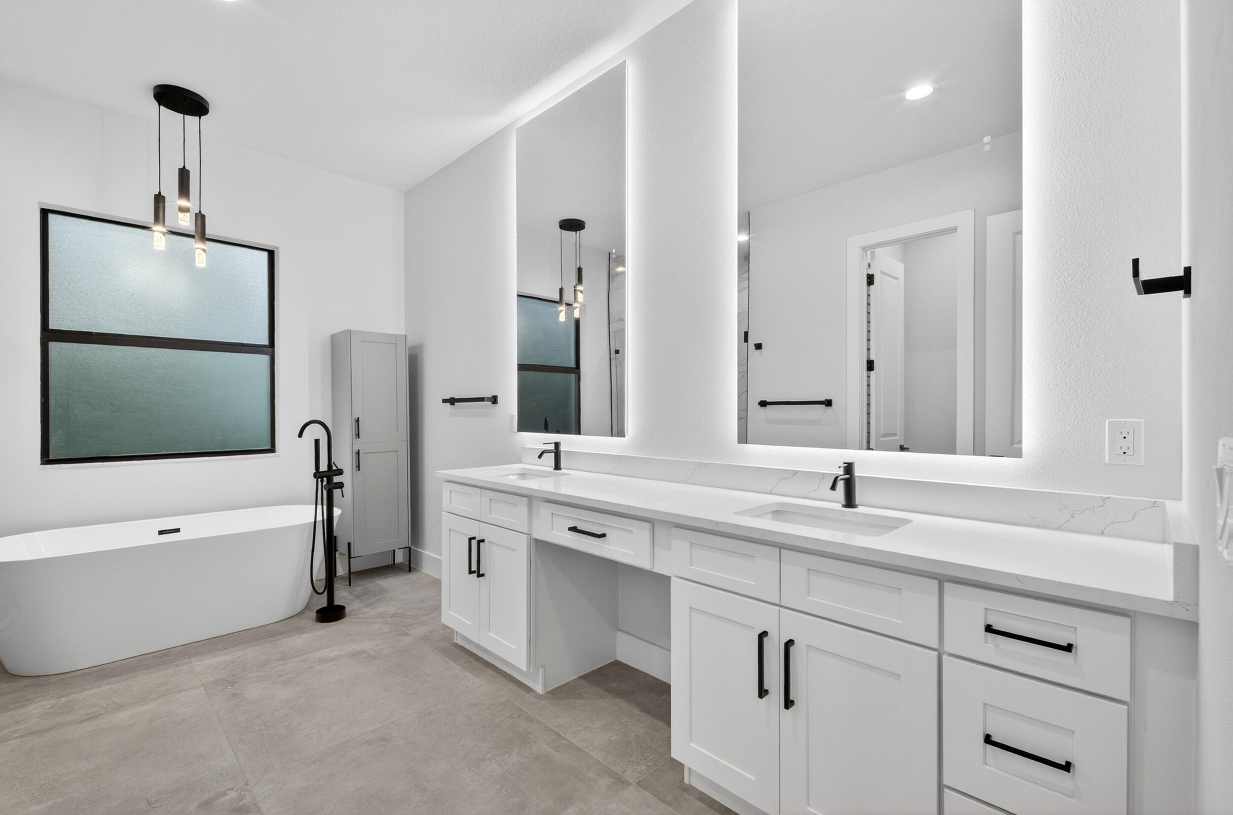 17655 44th Place N Property Photo 27