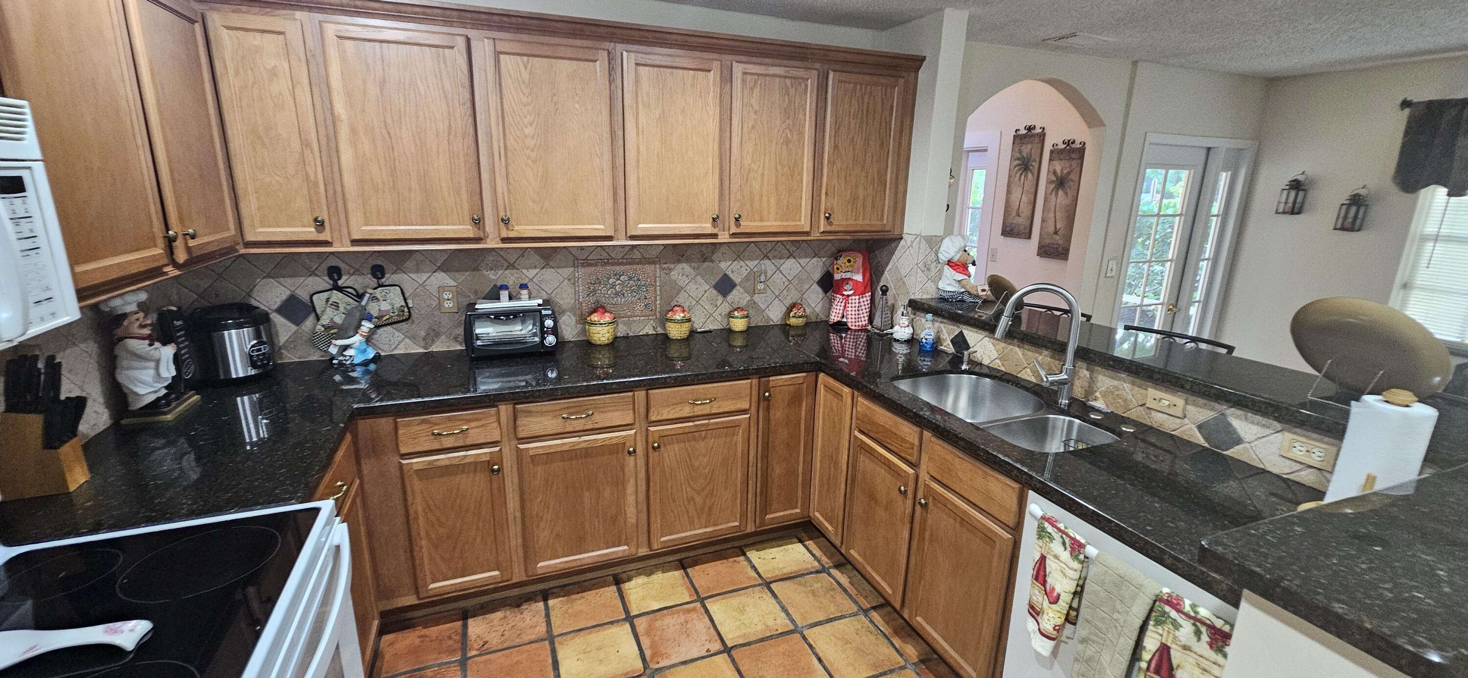 11453 Lakeview Drive 4a Property Photo 14