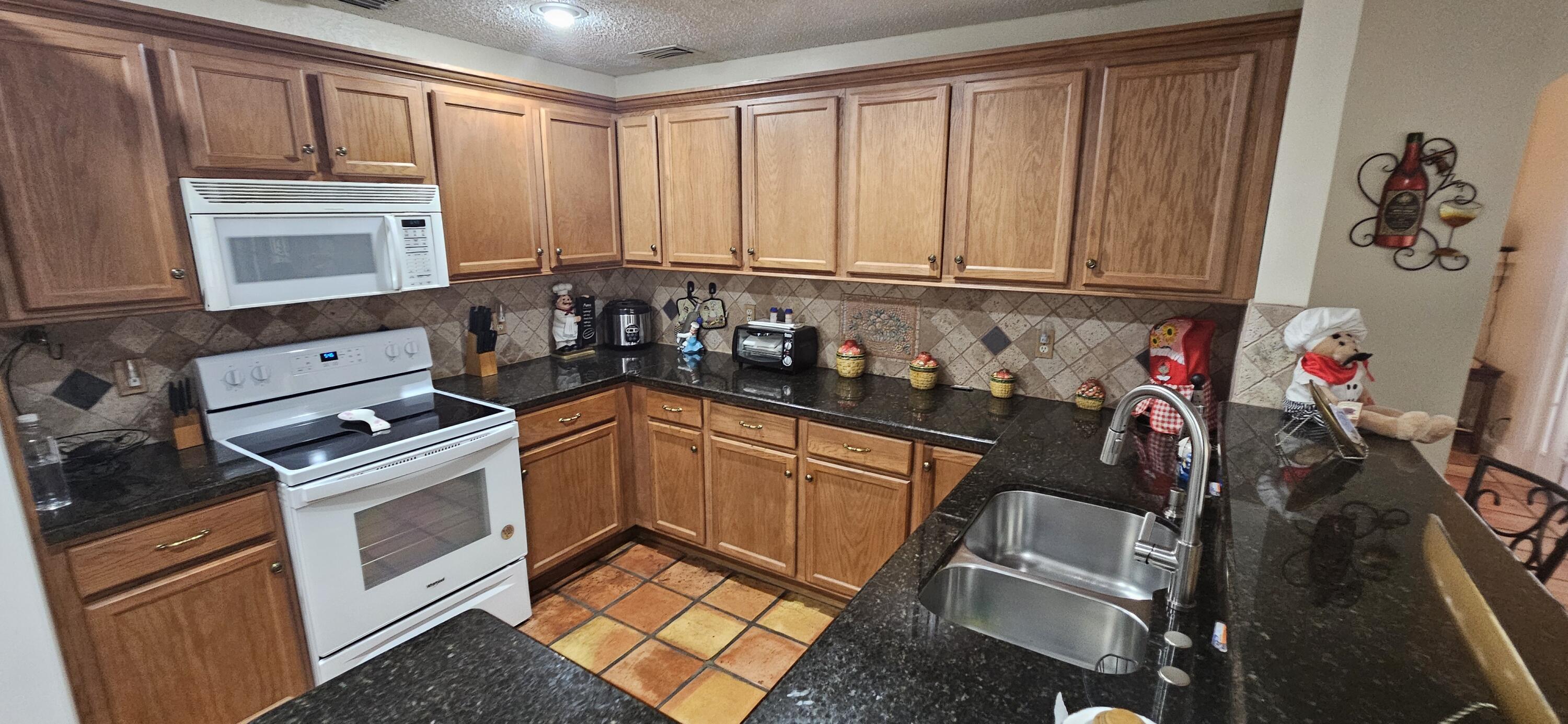 11453 Lakeview Drive 4a Property Photo 15