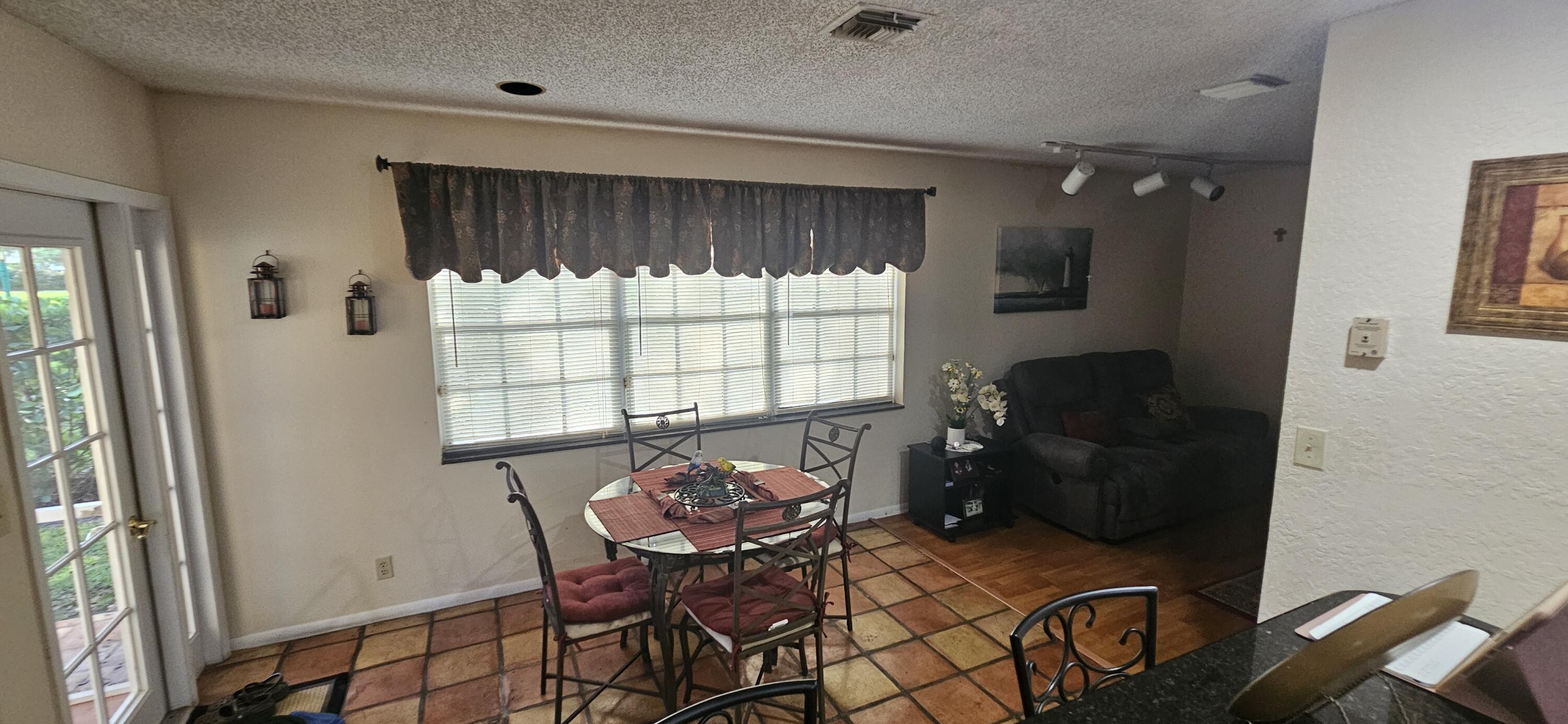 11453 Lakeview Drive 4a Property Photo 20