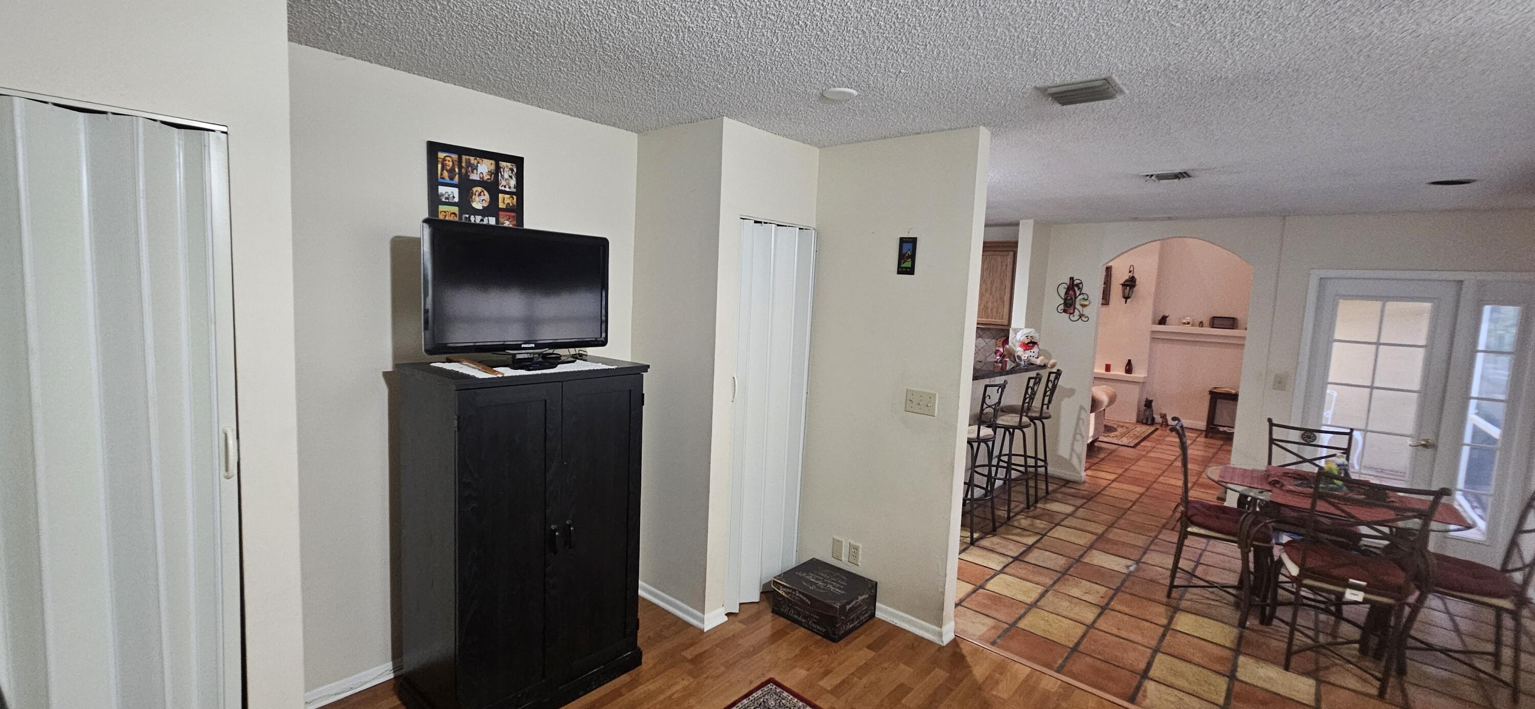 11453 Lakeview Drive 4a Property Photo 25