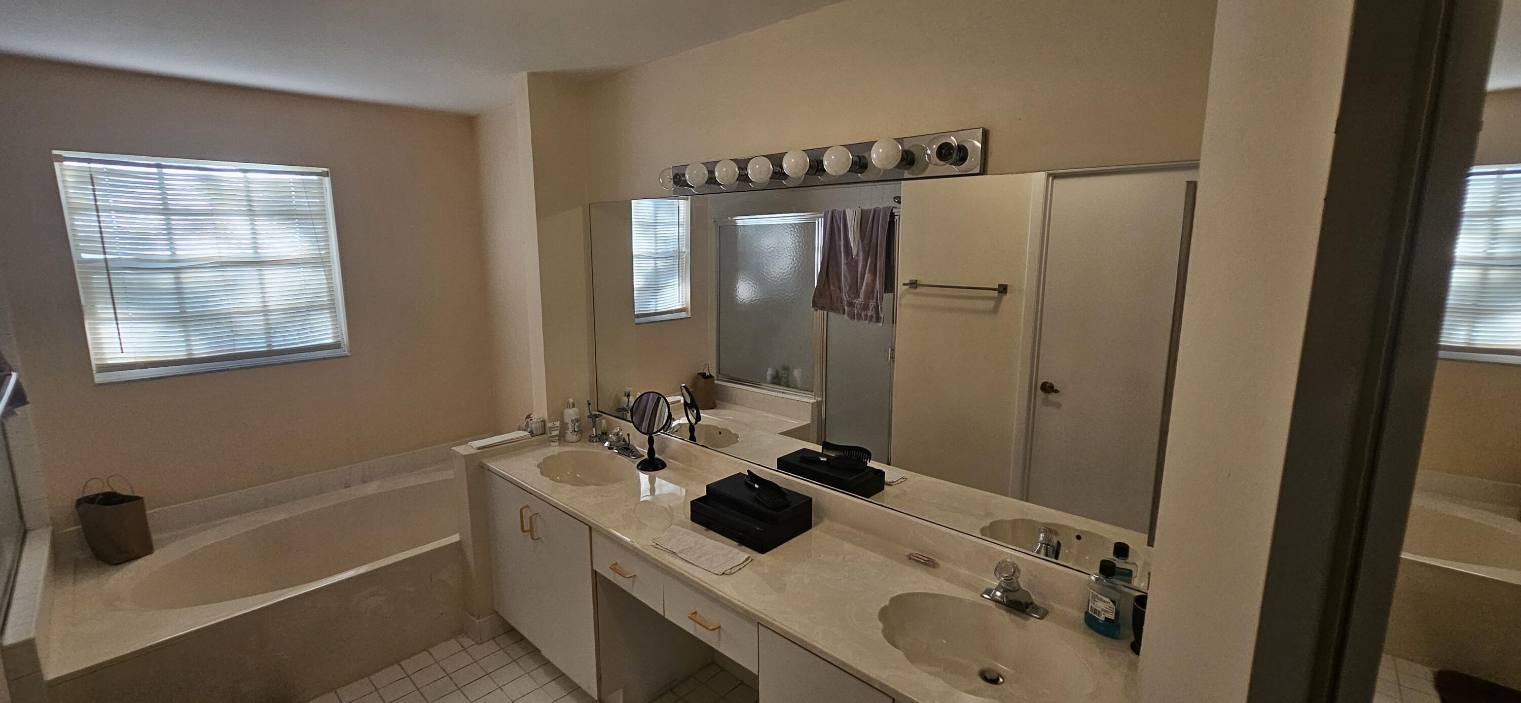 11453 Lakeview Drive 4a Property Photo 30