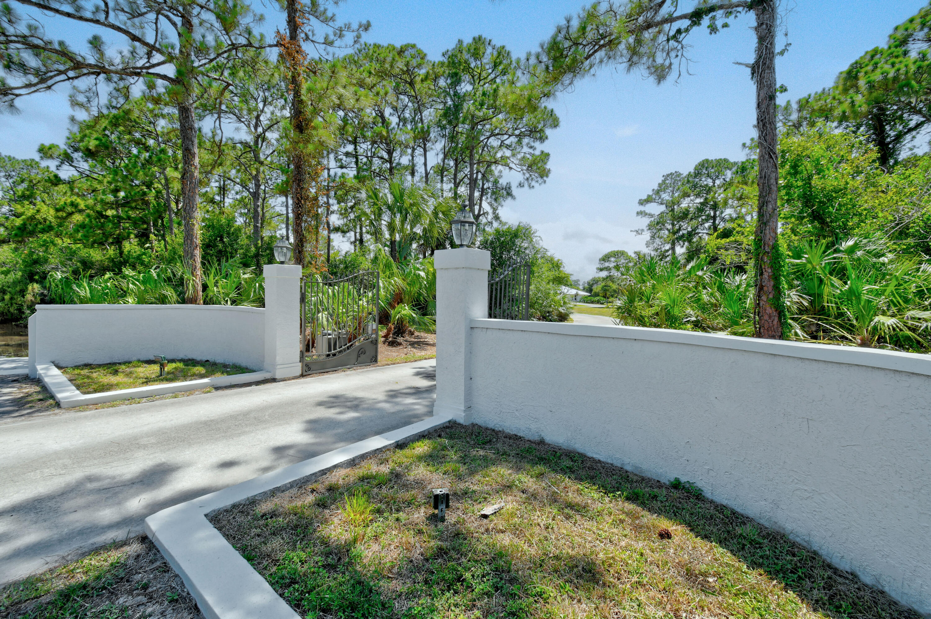 425 N Ffa Road Property Photo 7