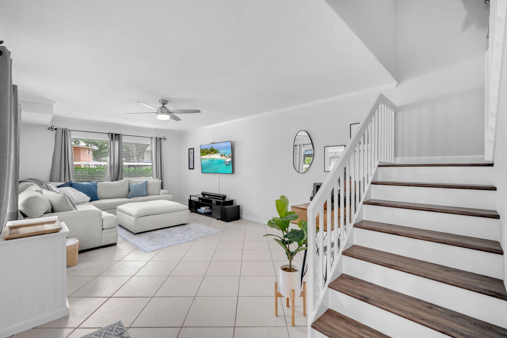 1805 Middleton Way Property Photo 6
