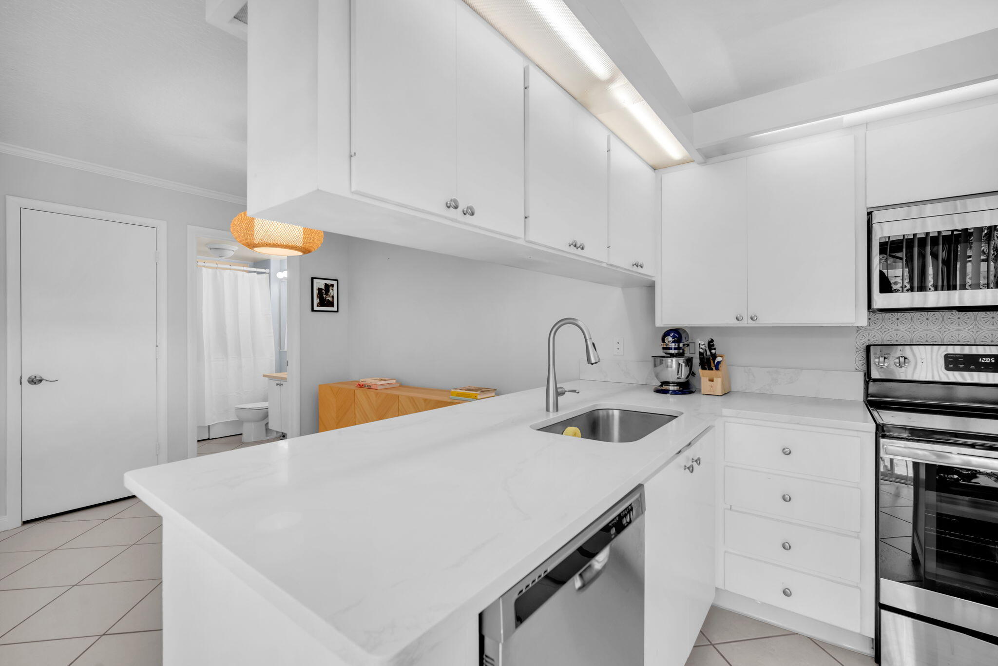 1805 Middleton Way Property Photo 16