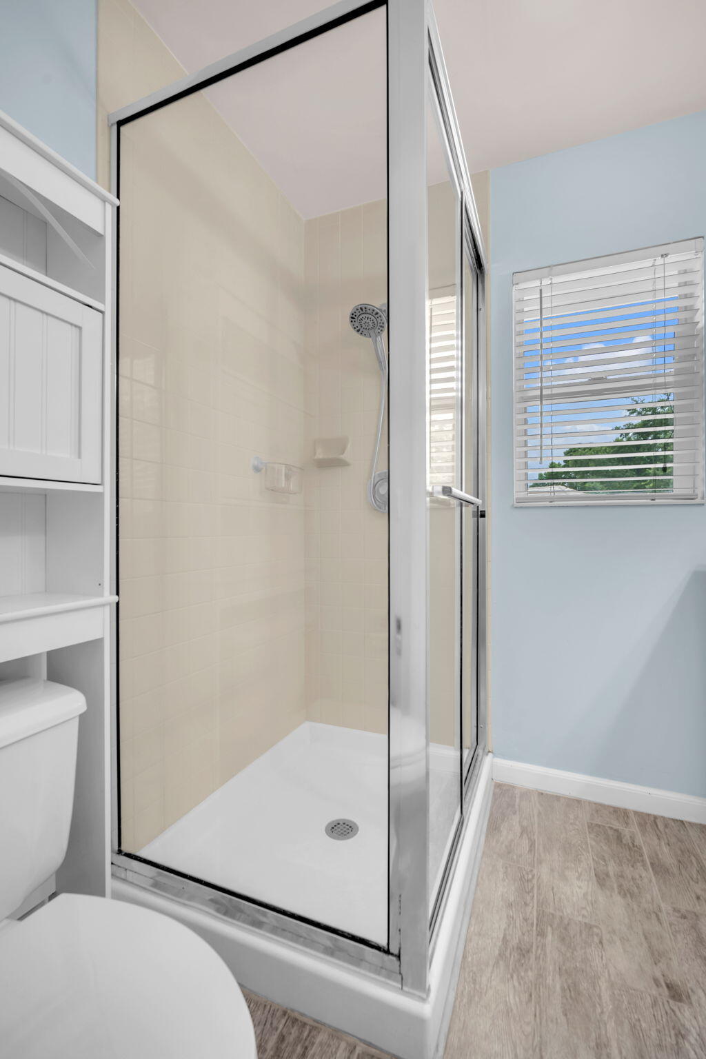 1805 Middleton Way Property Photo 23