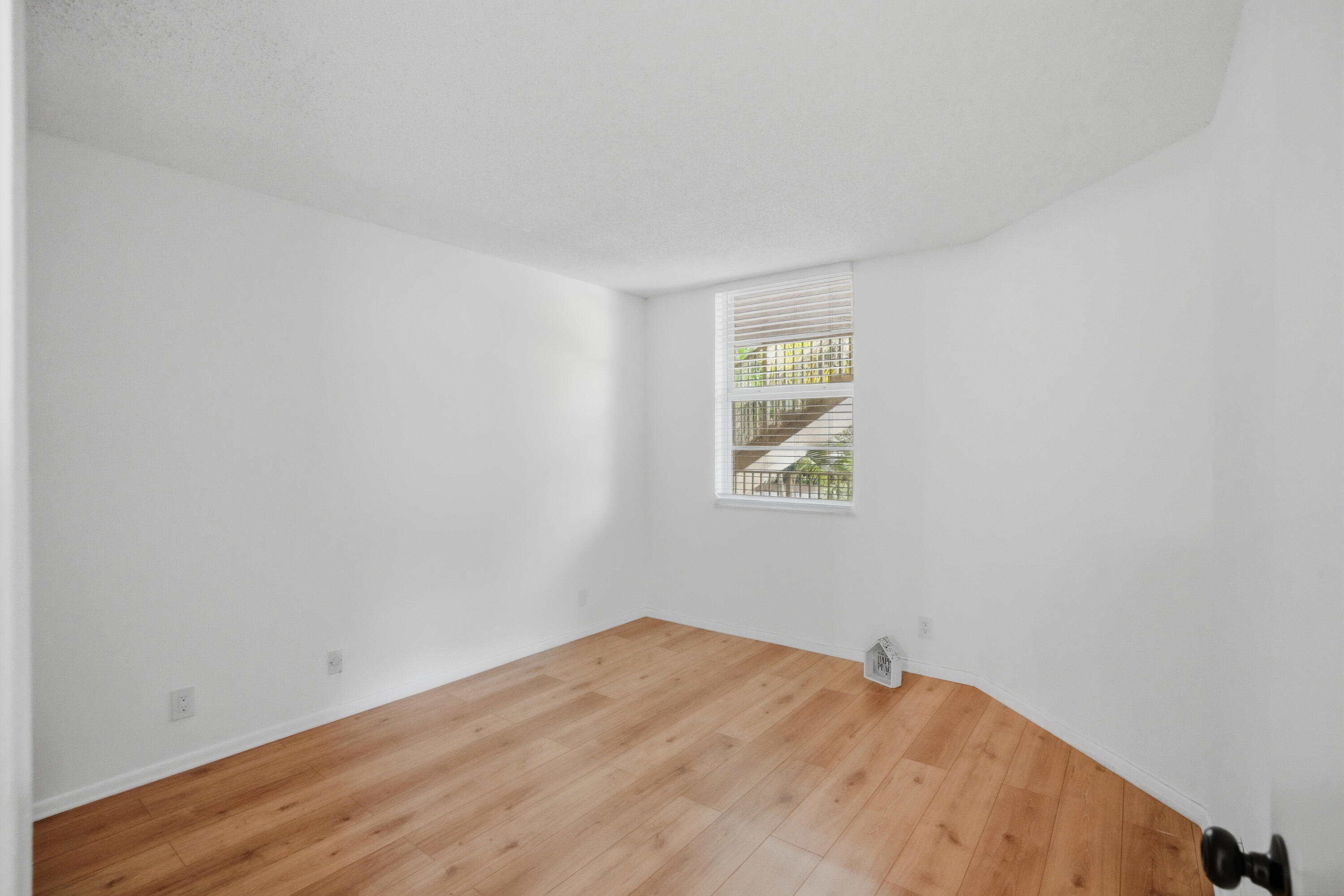 8296 Nw 24th Street 8296 Property Photo 13