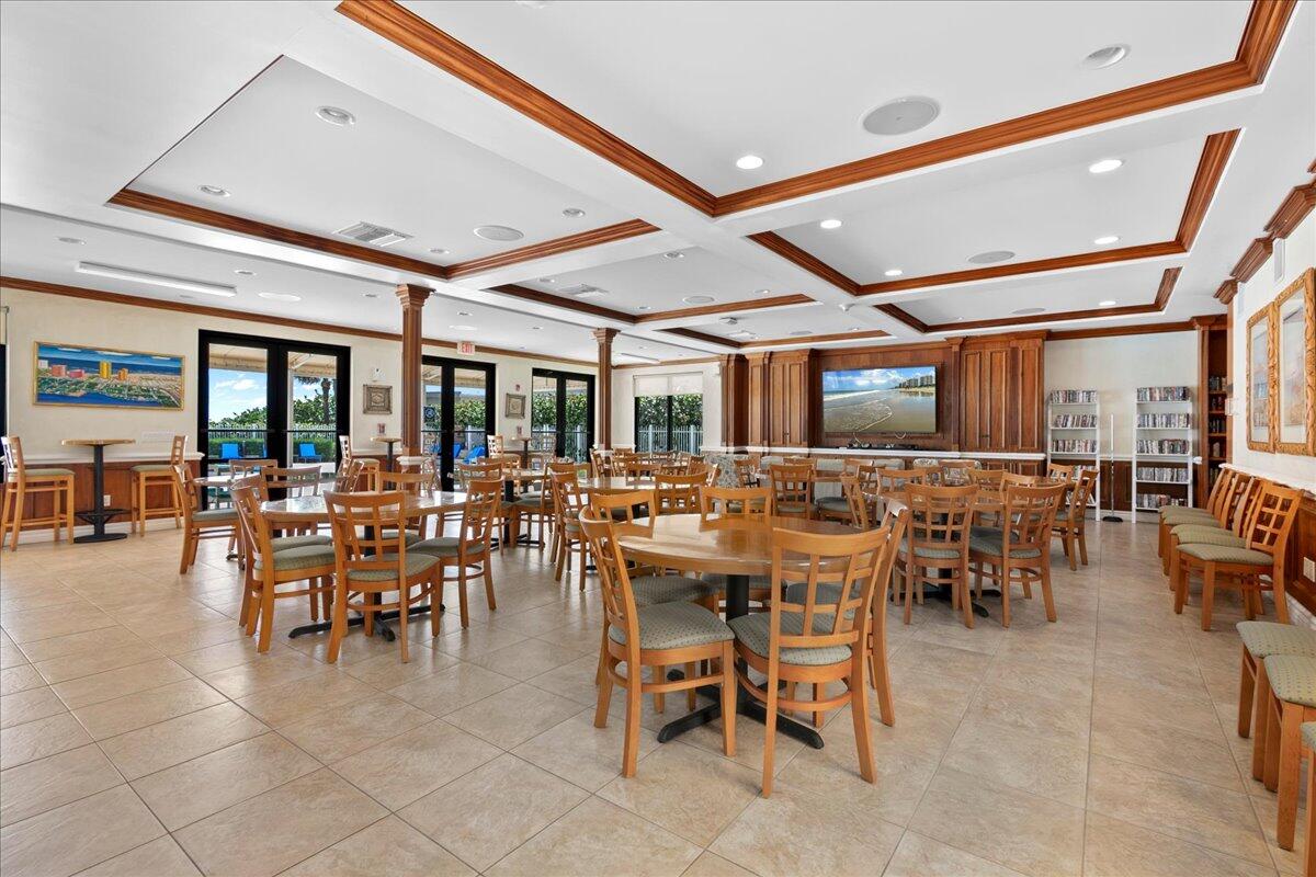 2800 N Ocean Drive A-18c Property Photo 24