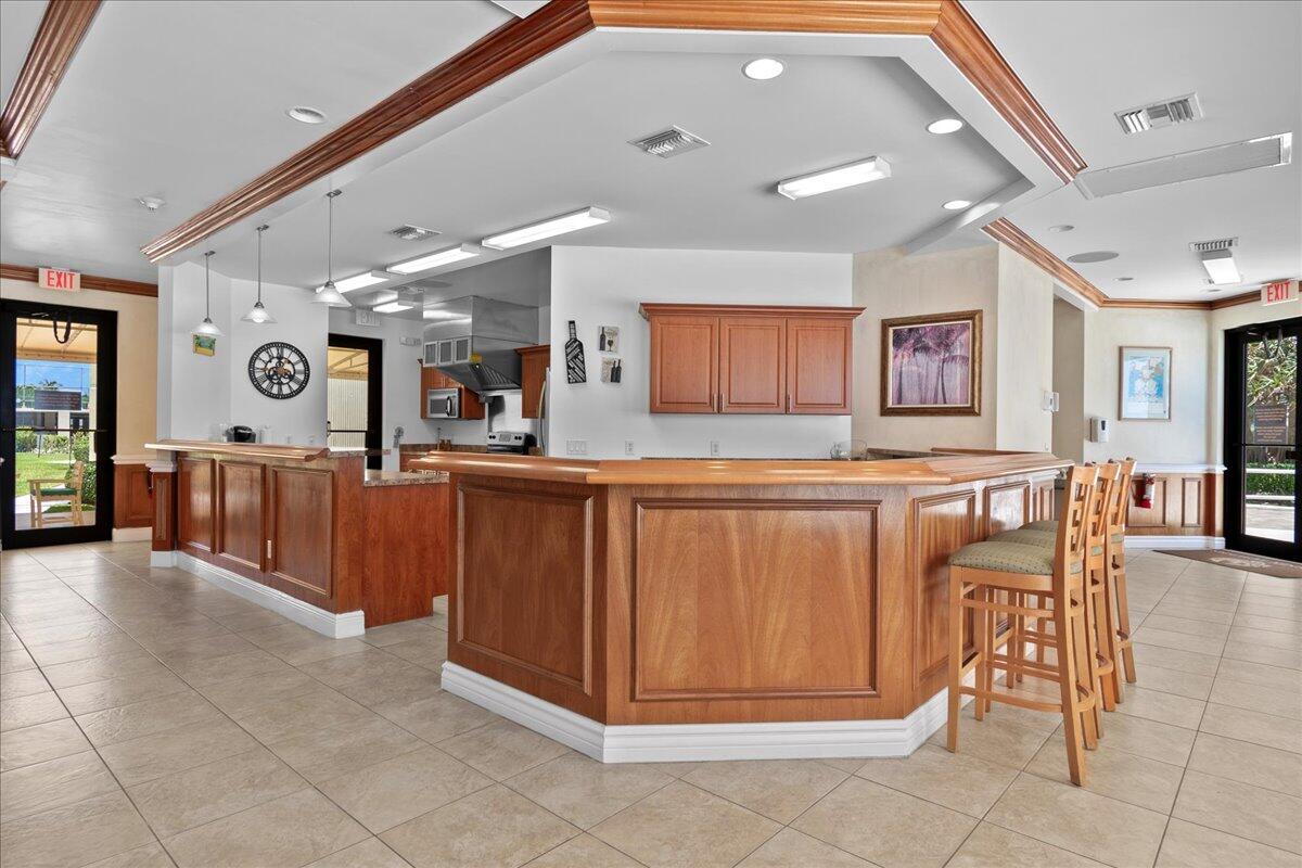 2800 N Ocean Drive A-18c Property Photo 25