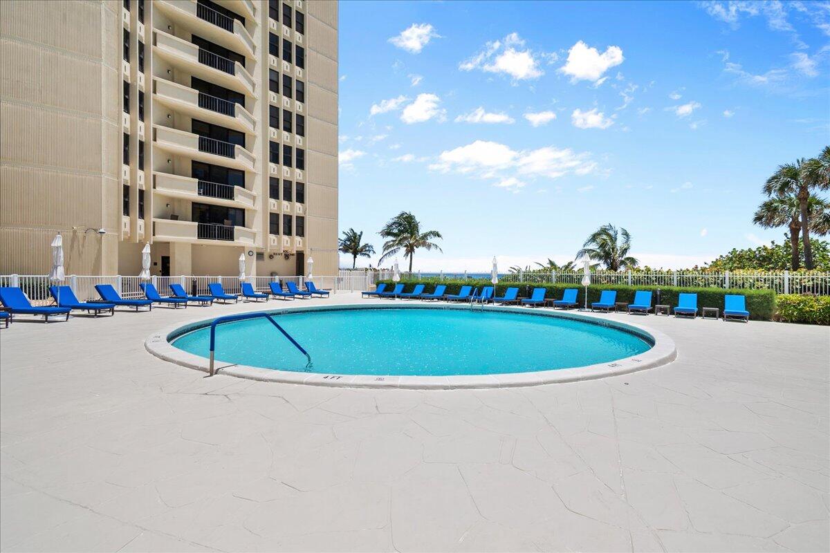 2800 N Ocean Drive A-18c Property Photo 33