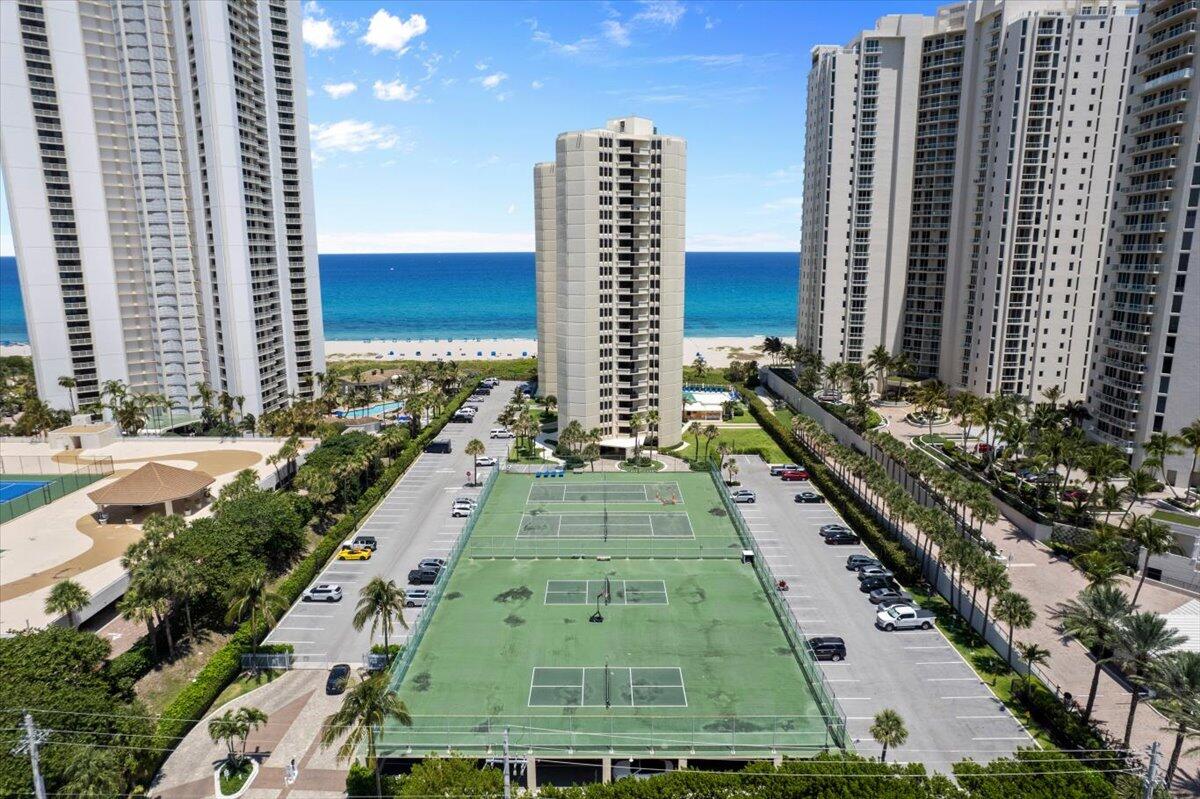 2800 N Ocean Drive A-18c Property Photo 38