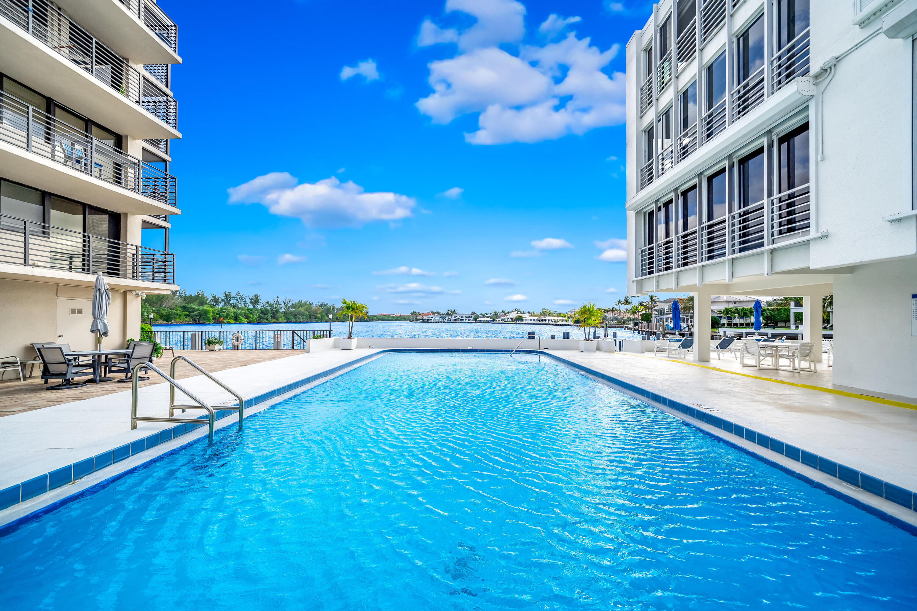 850 NE Spanish River Boulevard 33