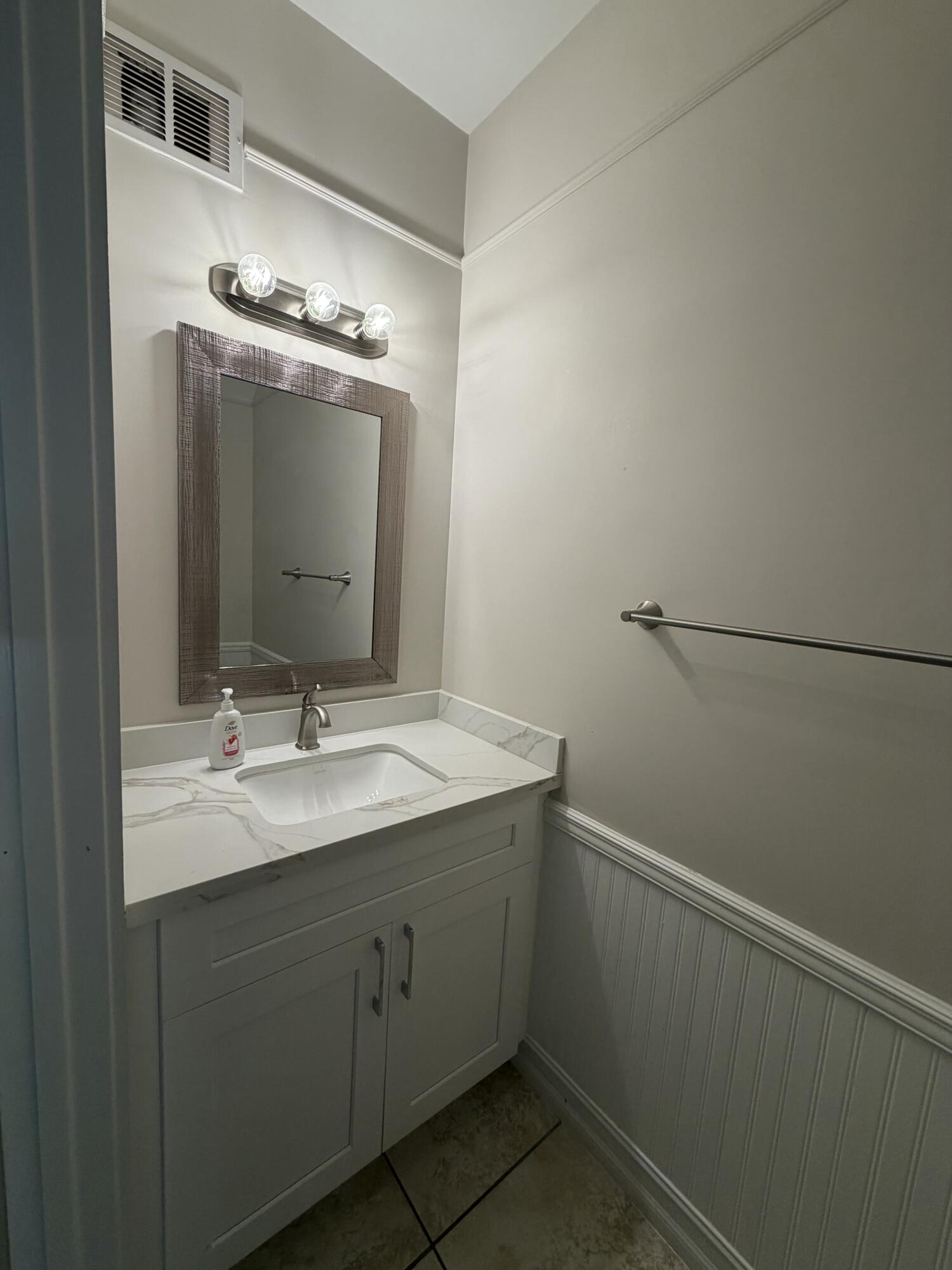 4310 Vineyard Circle 4310 Property Photo 6