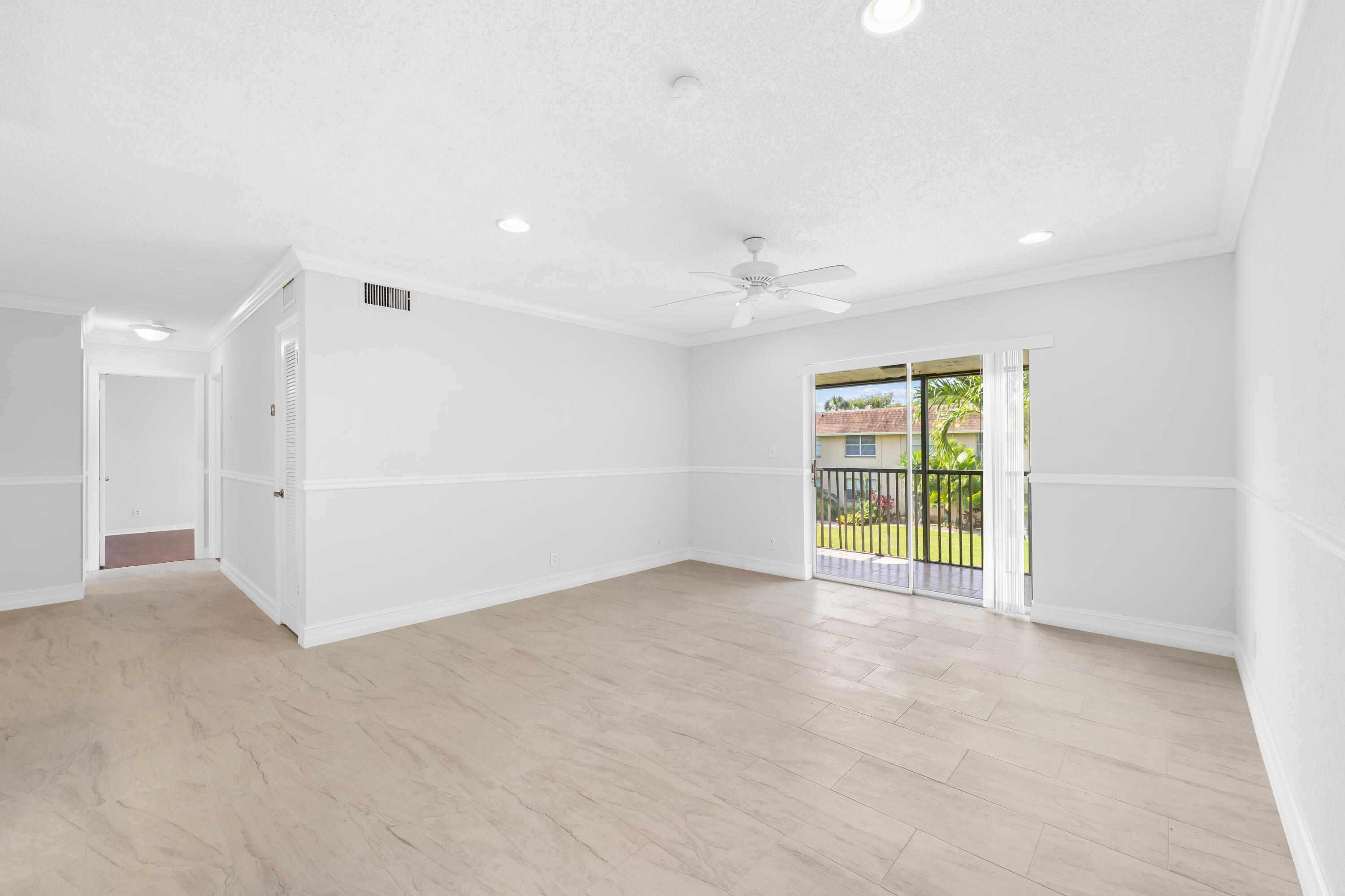 1231 Nw 13th Street 470f Property Photo 18