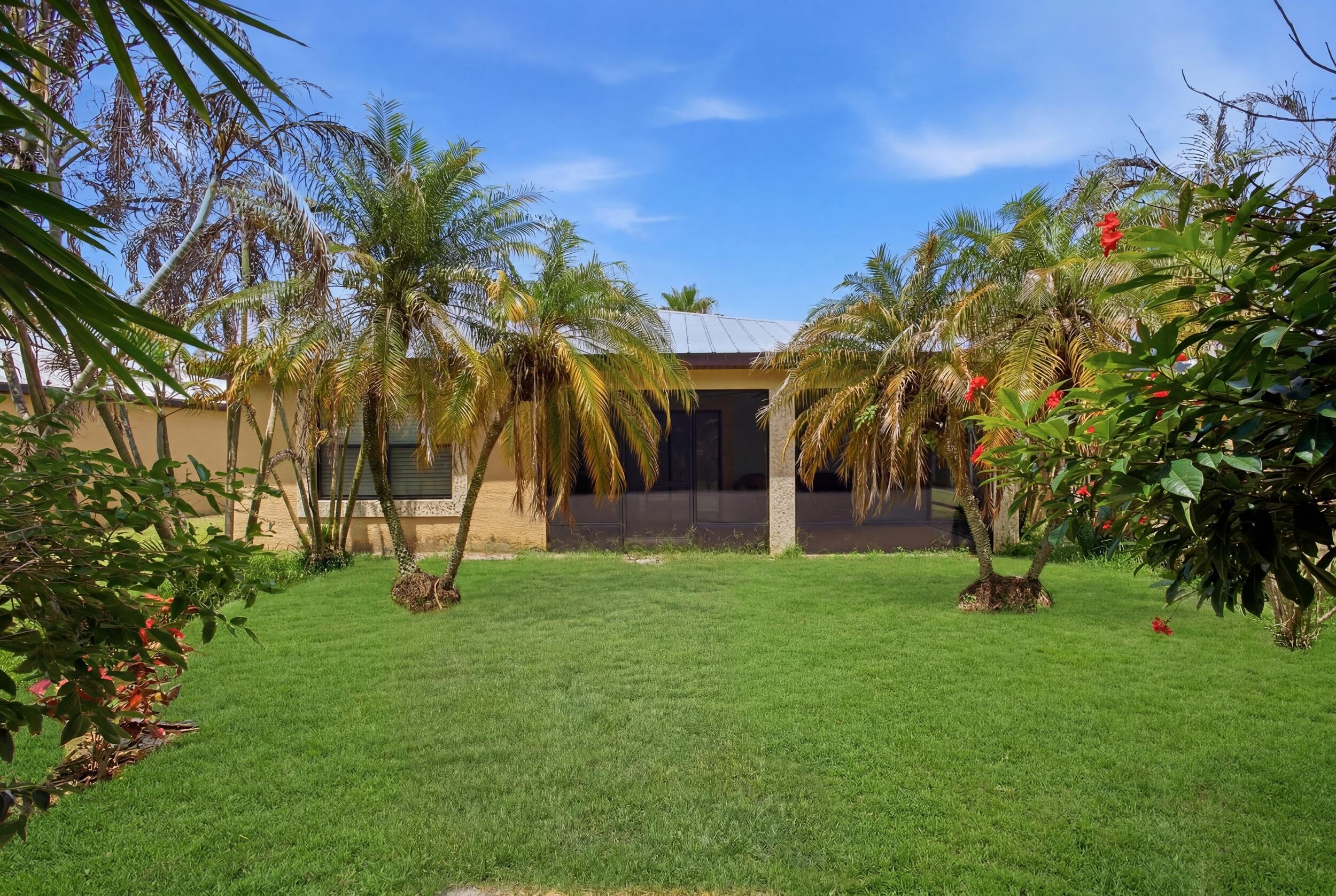 72 Mediterranean Boulevard E Property Photo 2