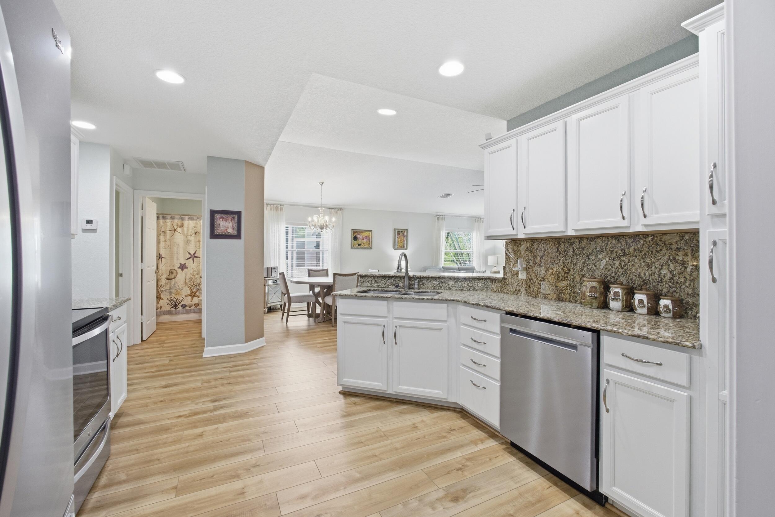 72 Mediterranean Boulevard E Property Photo 9