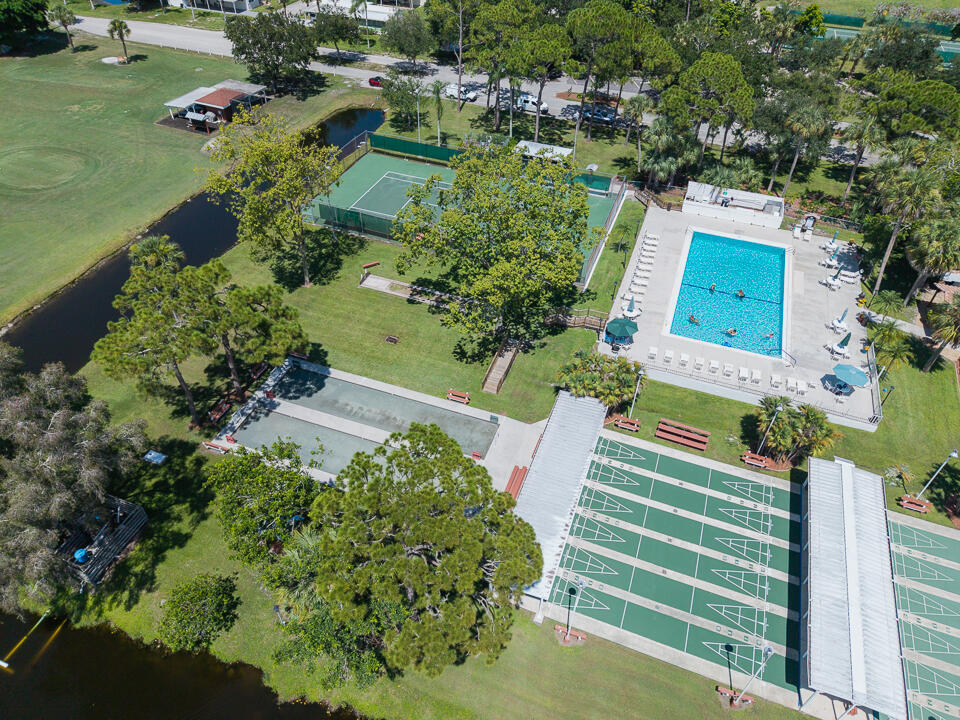 72 Mediterranean Boulevard E Property Photo 19