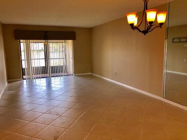 7844 Willow Spring Drive 1715 Property Photo 5