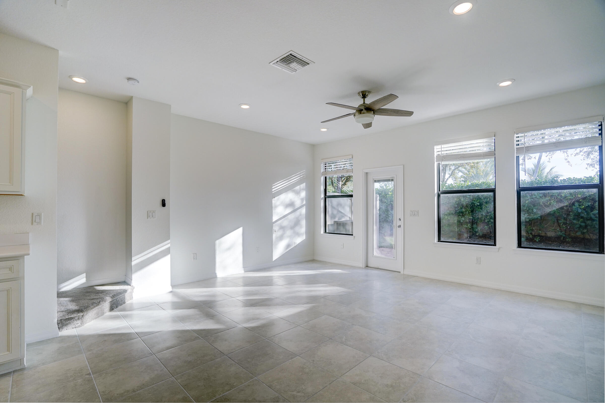 B26040966 Property Photo 12