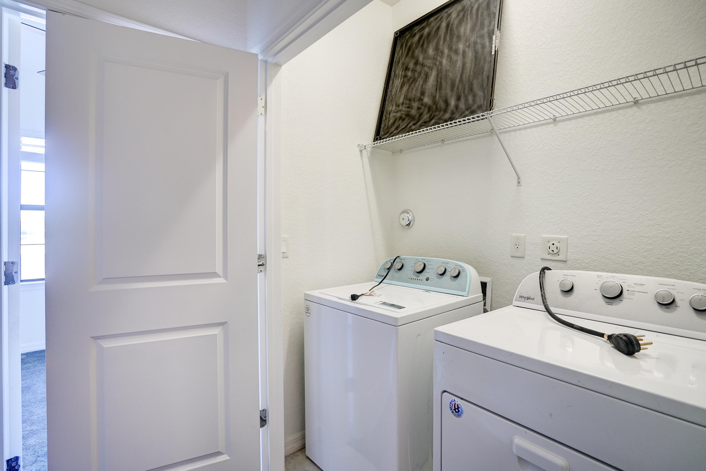 B26040966 Property Photo 16
