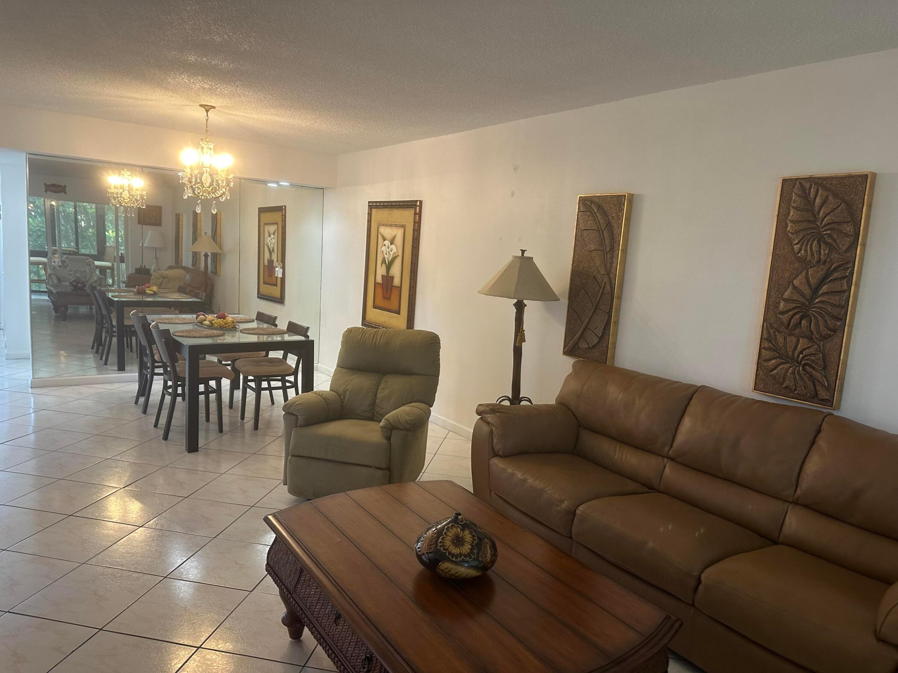 8960 S Hollybrook 301 Property Photo 2