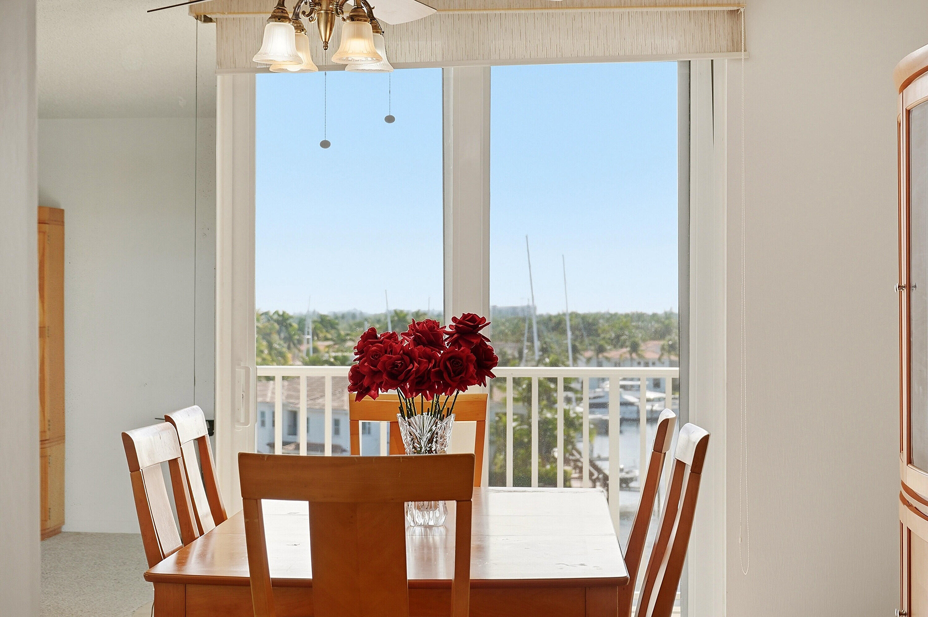 1401 S Ocean Drive 704 Property Photo 12