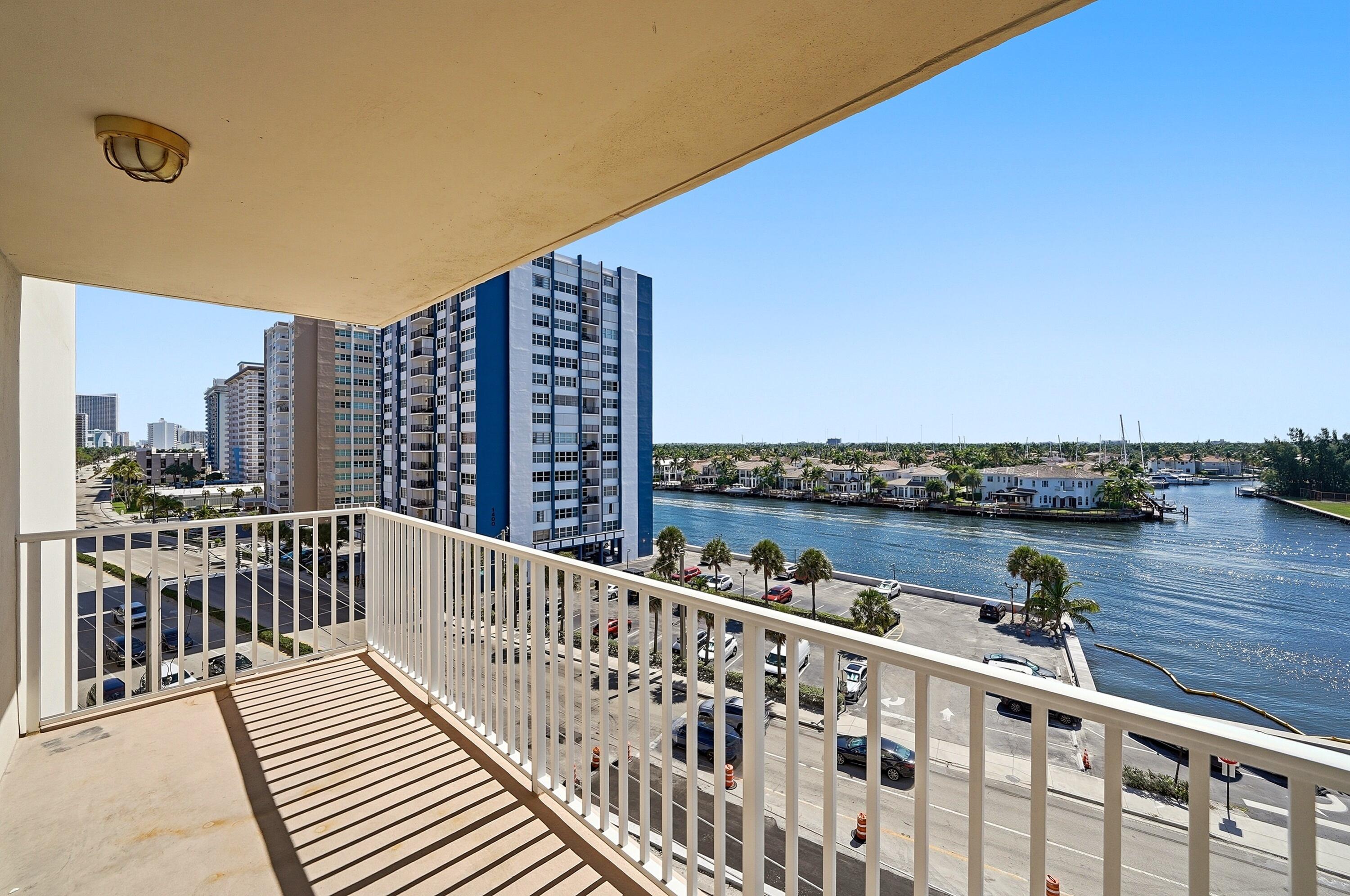 1401 S Ocean Drive 704 Property Photo 20