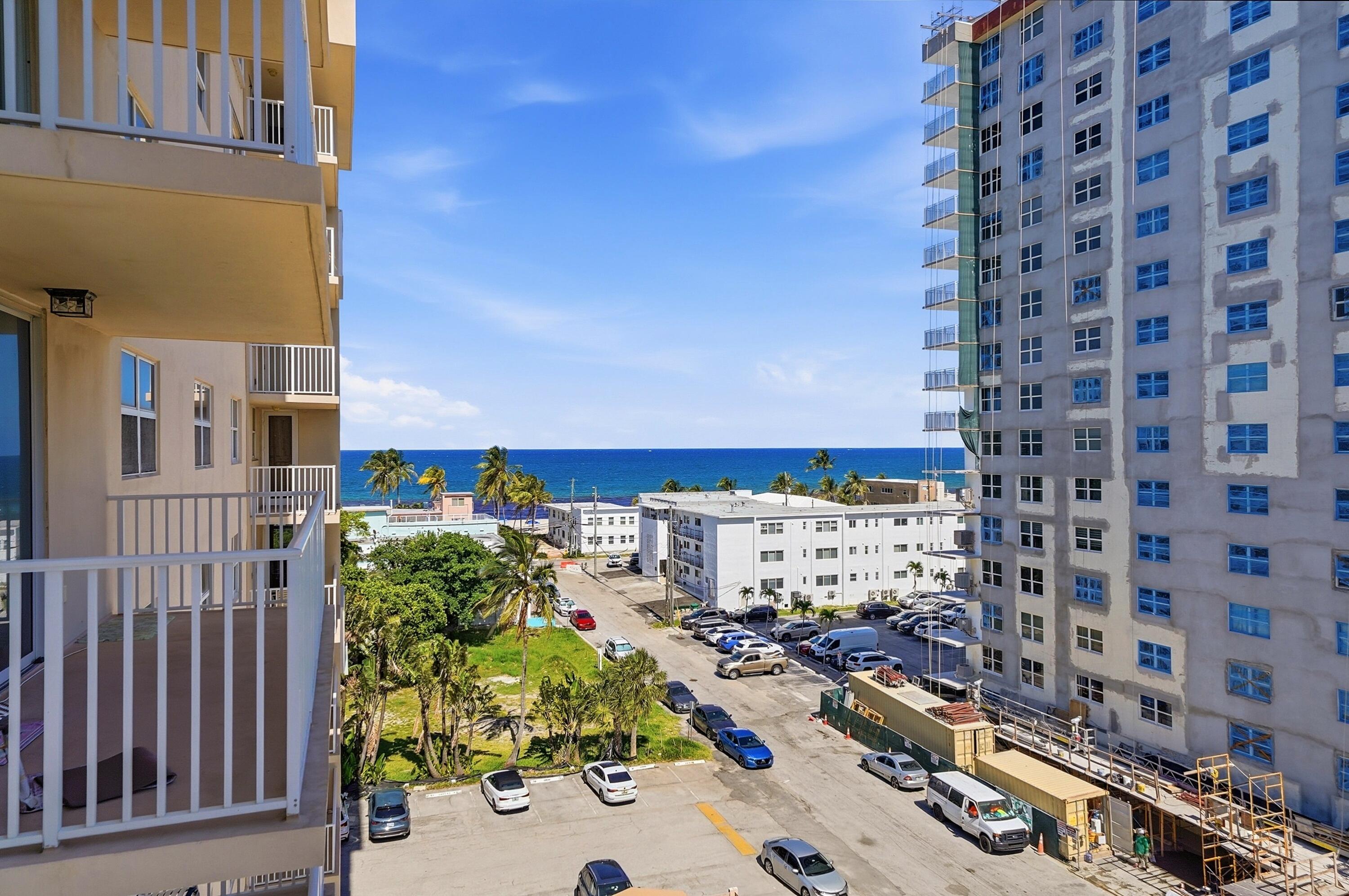 1401 S Ocean Drive 704 Property Photo 22