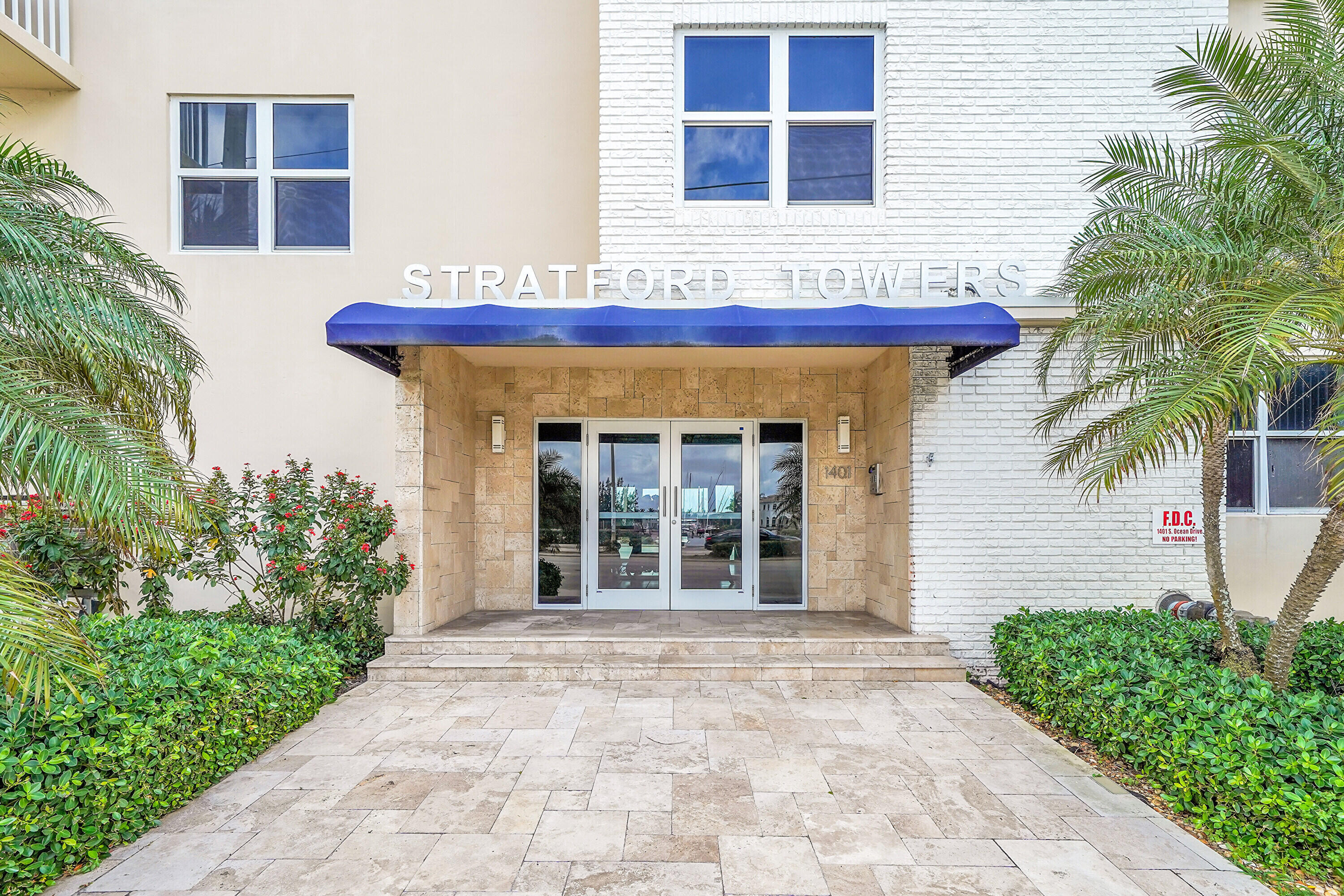 1401 S Ocean Drive 704 Property Photo 45