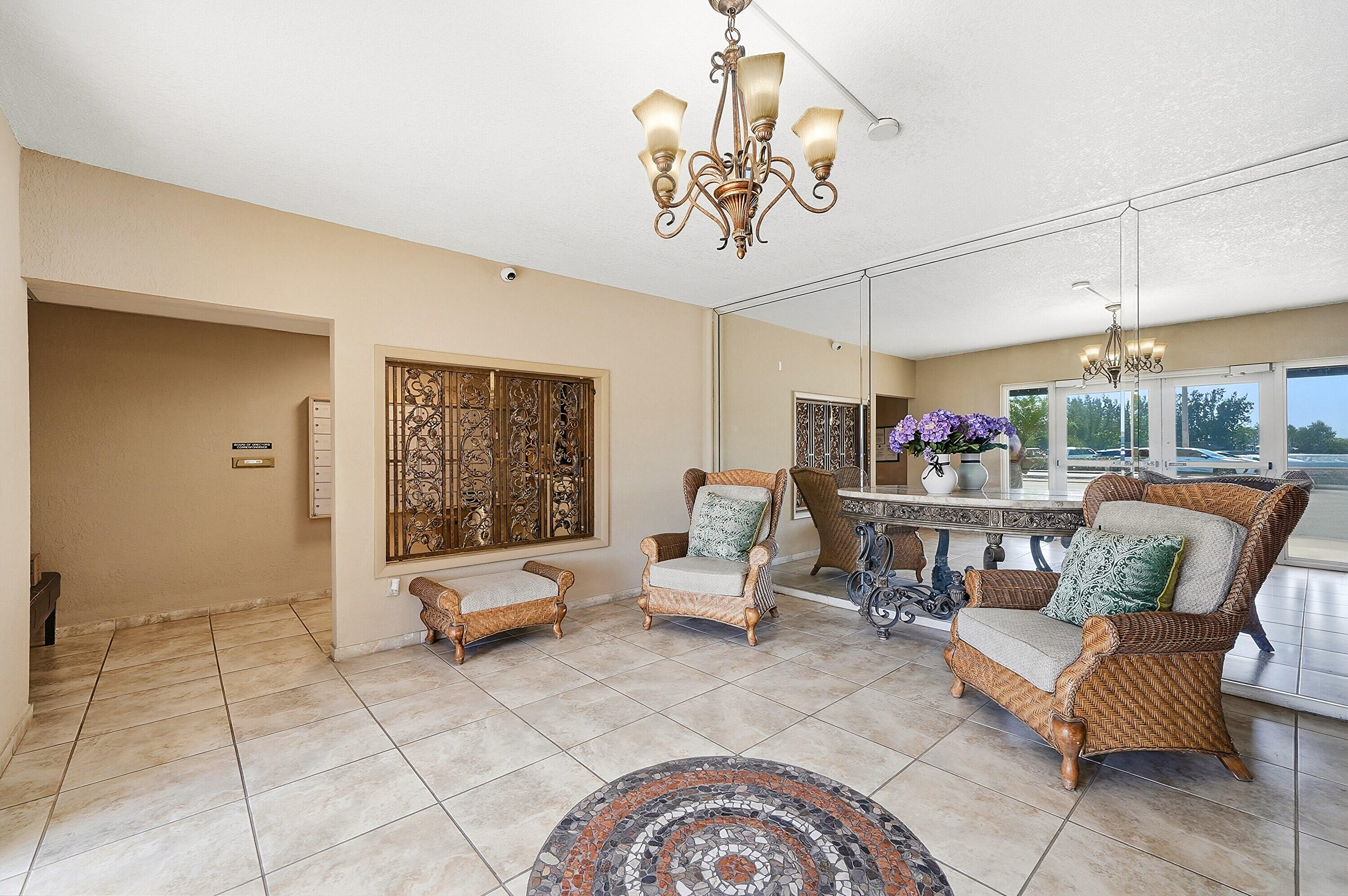 1401 S Ocean Drive 704 Property Photo 46