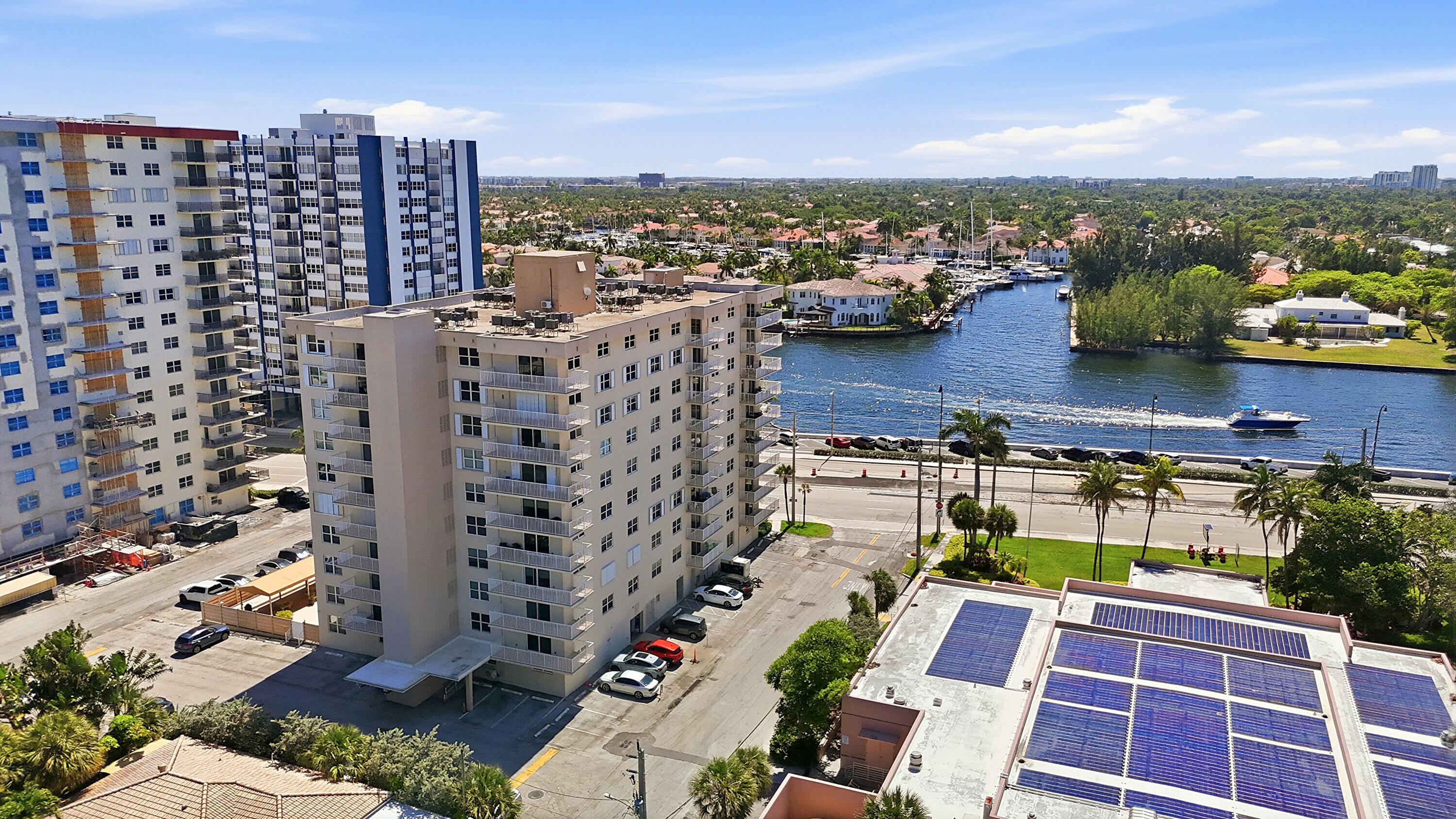 1401 S Ocean Drive 704 Property Photo 59