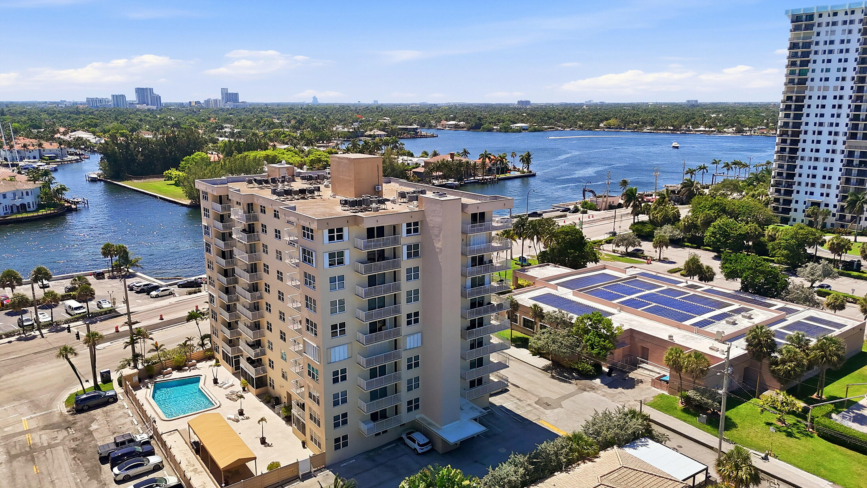 1401 S Ocean Drive 704 Property Photo 60