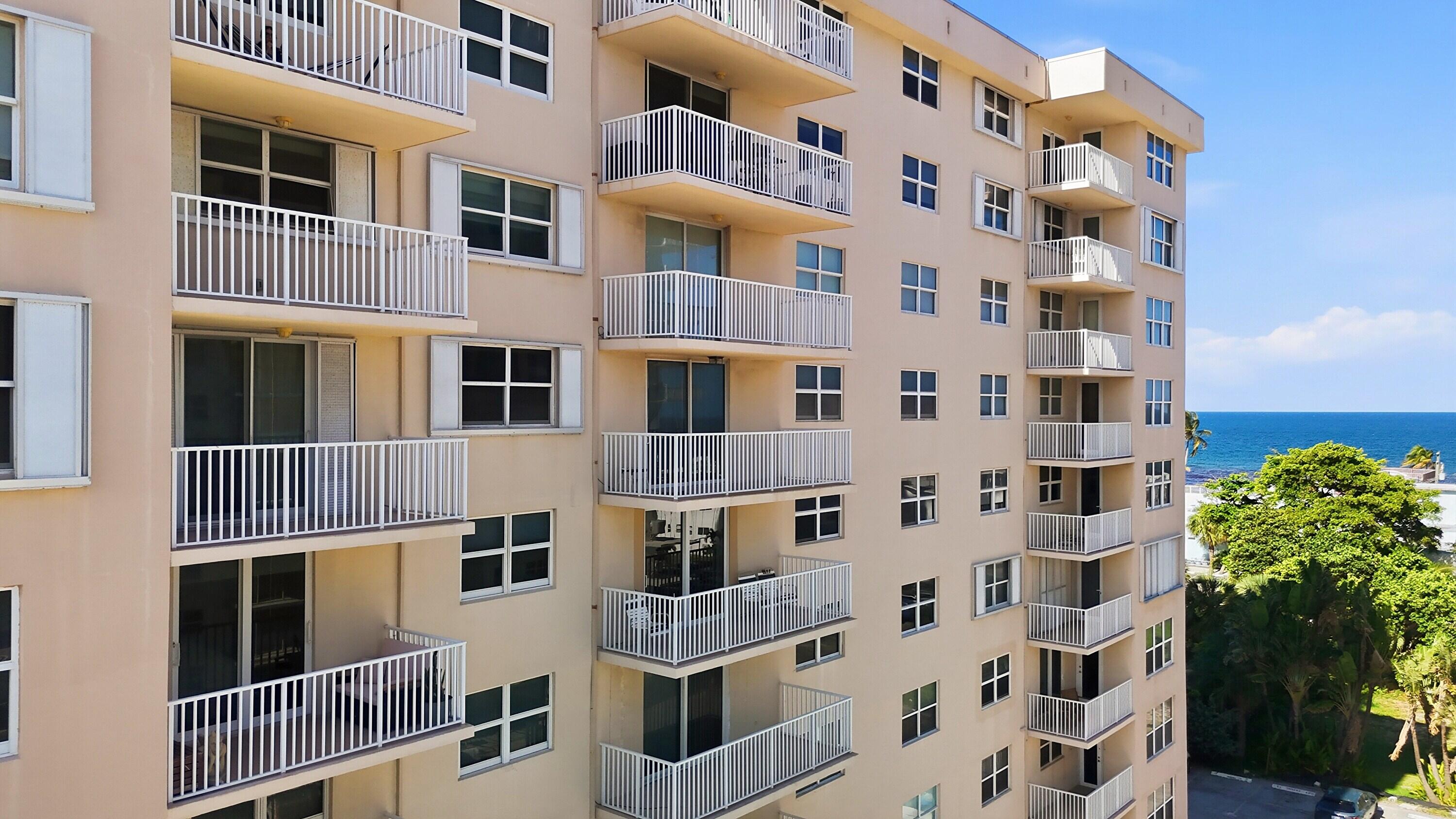 1401 S Ocean Drive 704 Property Photo 61
