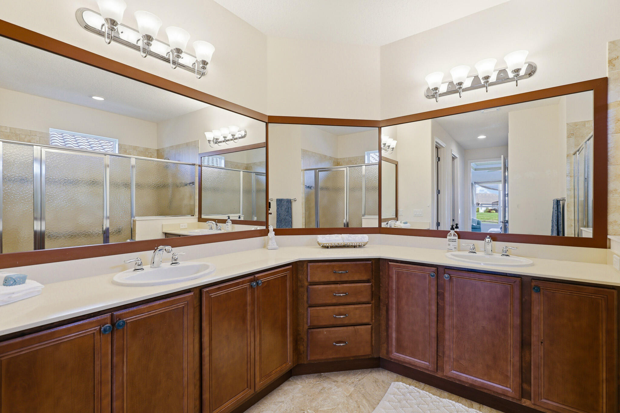 11126 Sw Vitalia Court Property Photo 28