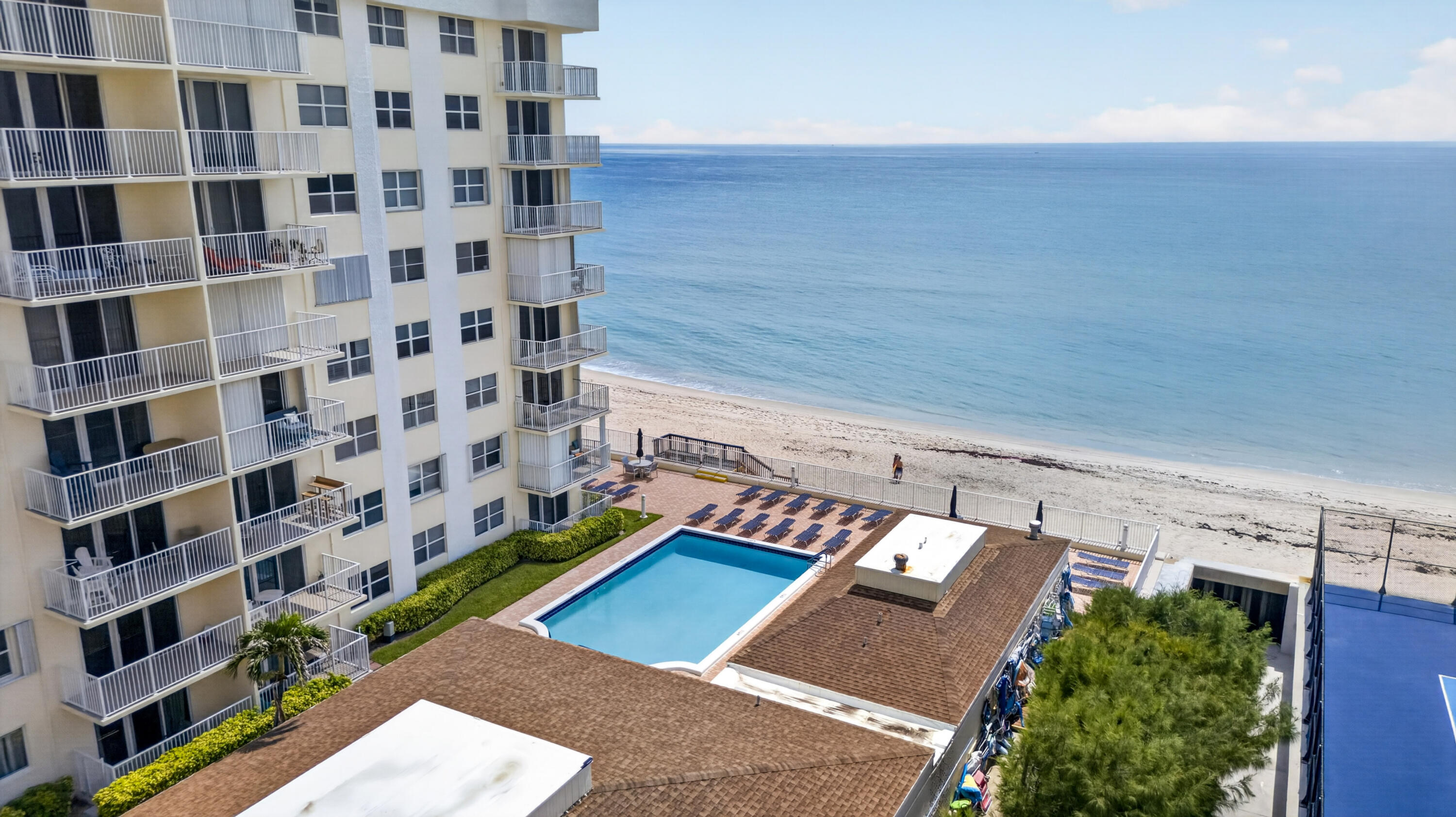 3540 S Ocean Boulevard 208 Property Photo 3