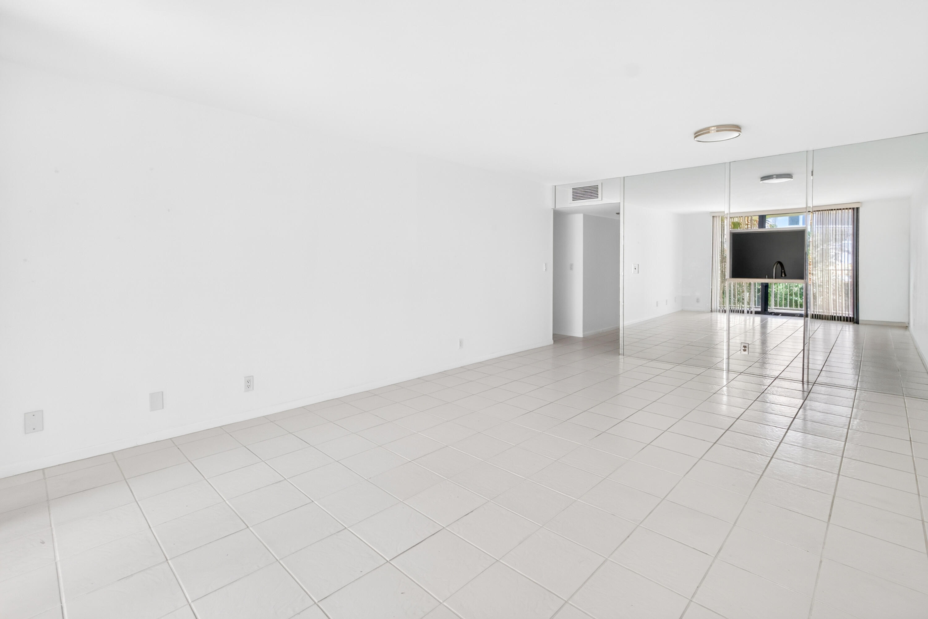 3540 S Ocean Boulevard 208 Property Photo 10