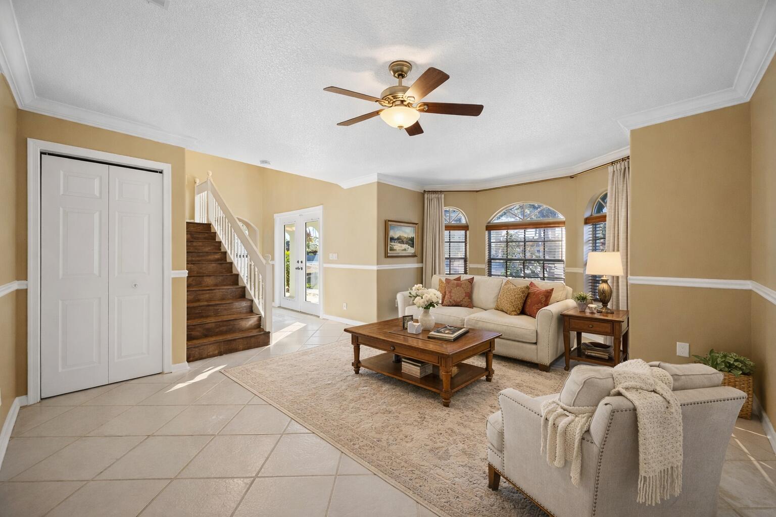 6934 Grapeview Boulevard Property Photo 3