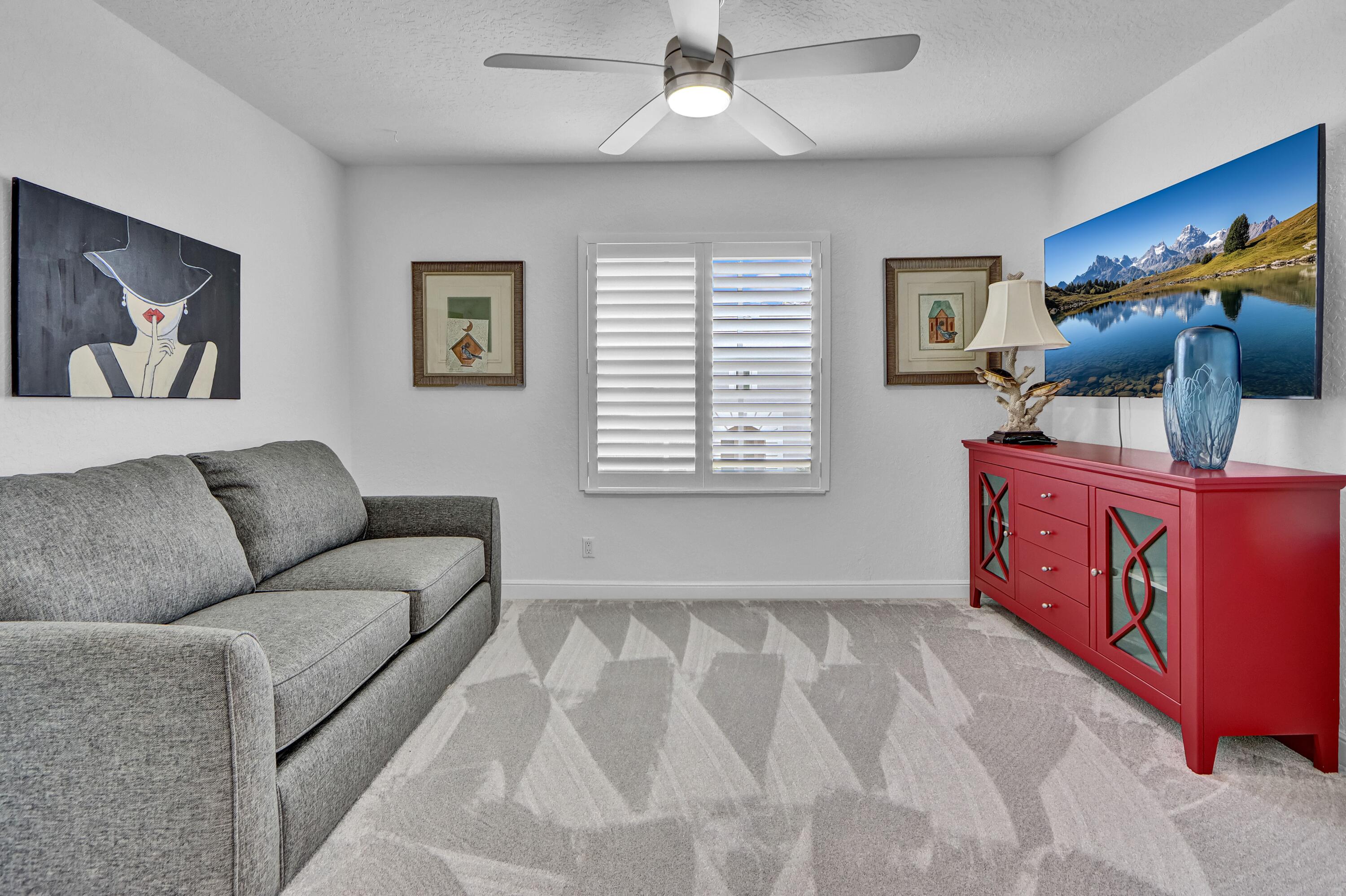 4265 Nw 65th Road Property Photo 15