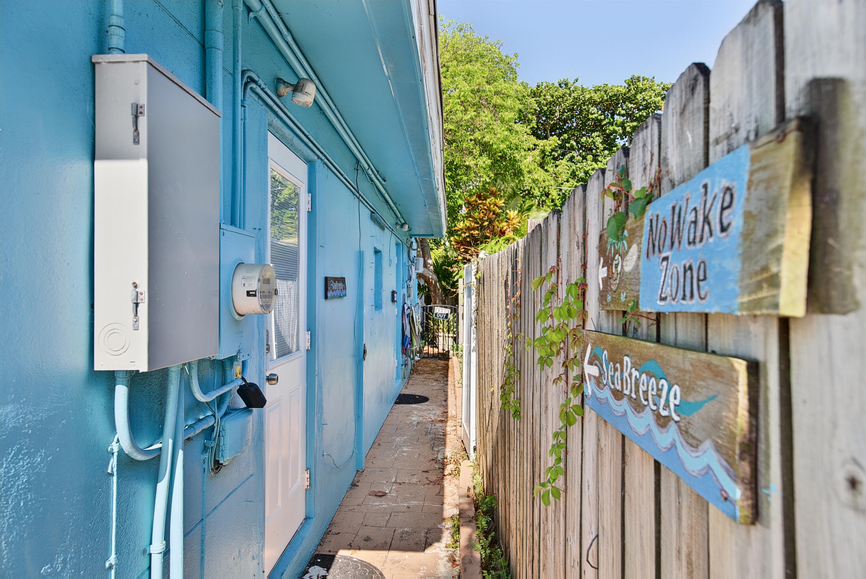 2318 N Ocean Boulevard Property Photo 26
