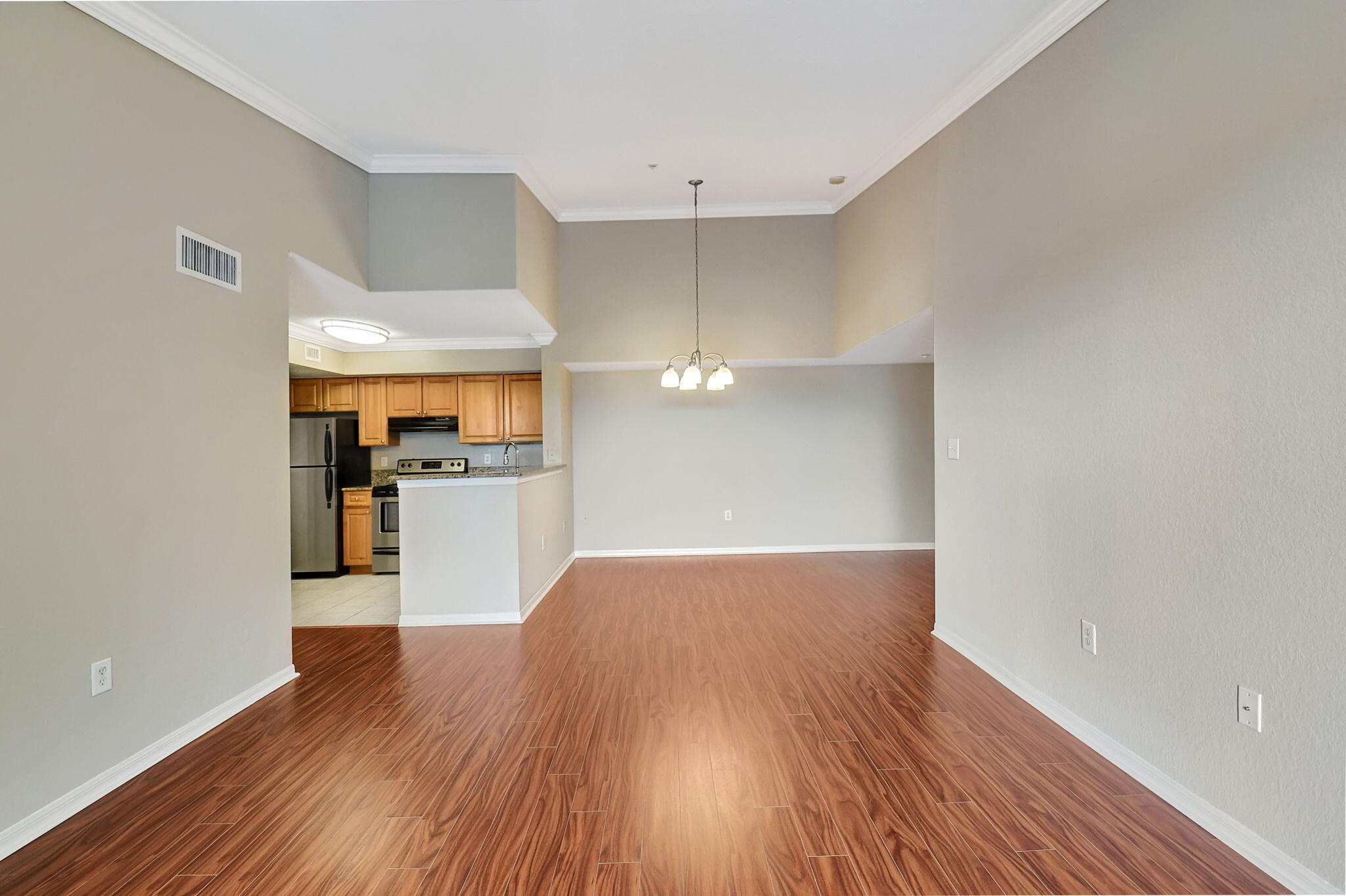 15065 Michelangelo Boulevard 305 Property Photo 6