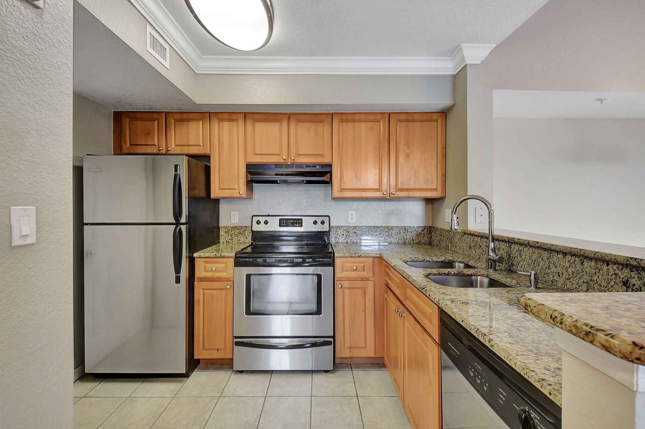 15065 Michelangelo Boulevard 305 Property Photo 8