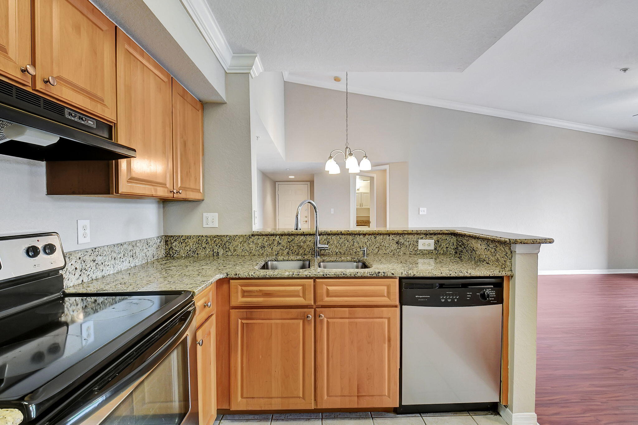 15065 Michelangelo Boulevard 305 Property Photo 9