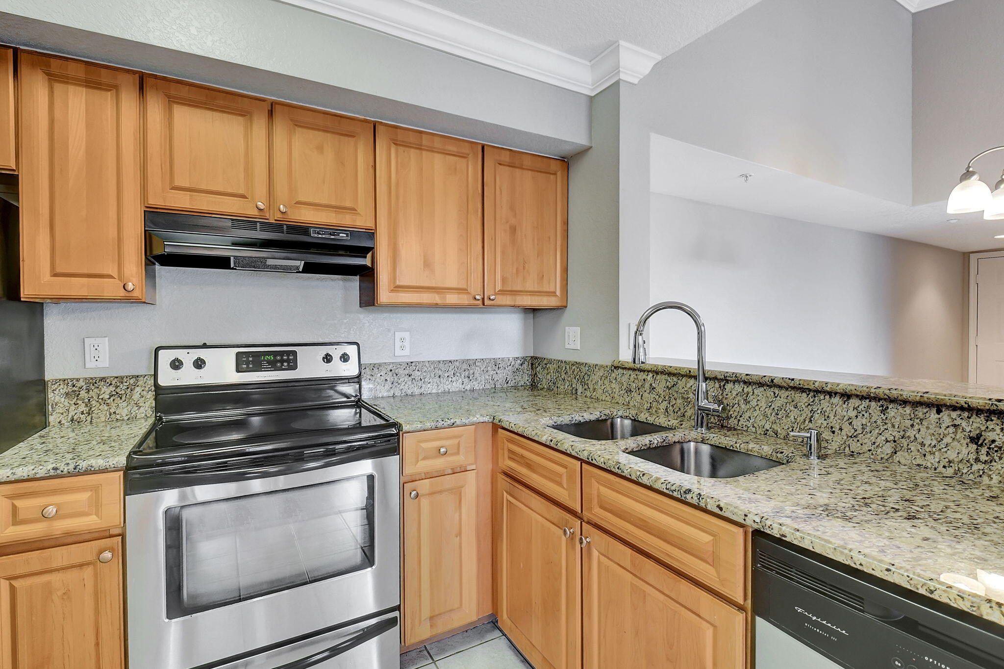 15065 Michelangelo Boulevard 305 Property Photo 10