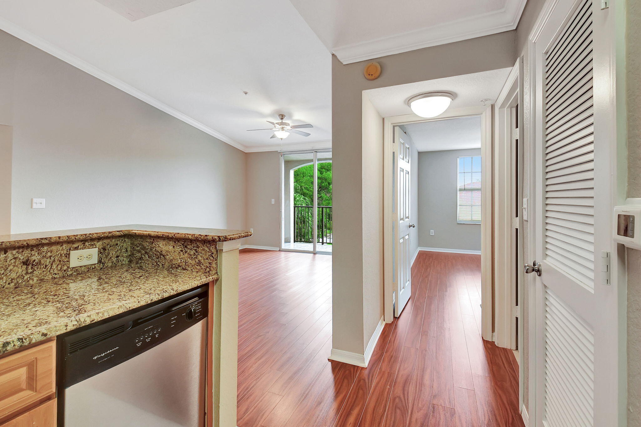 15065 Michelangelo Boulevard 305 Property Photo 11