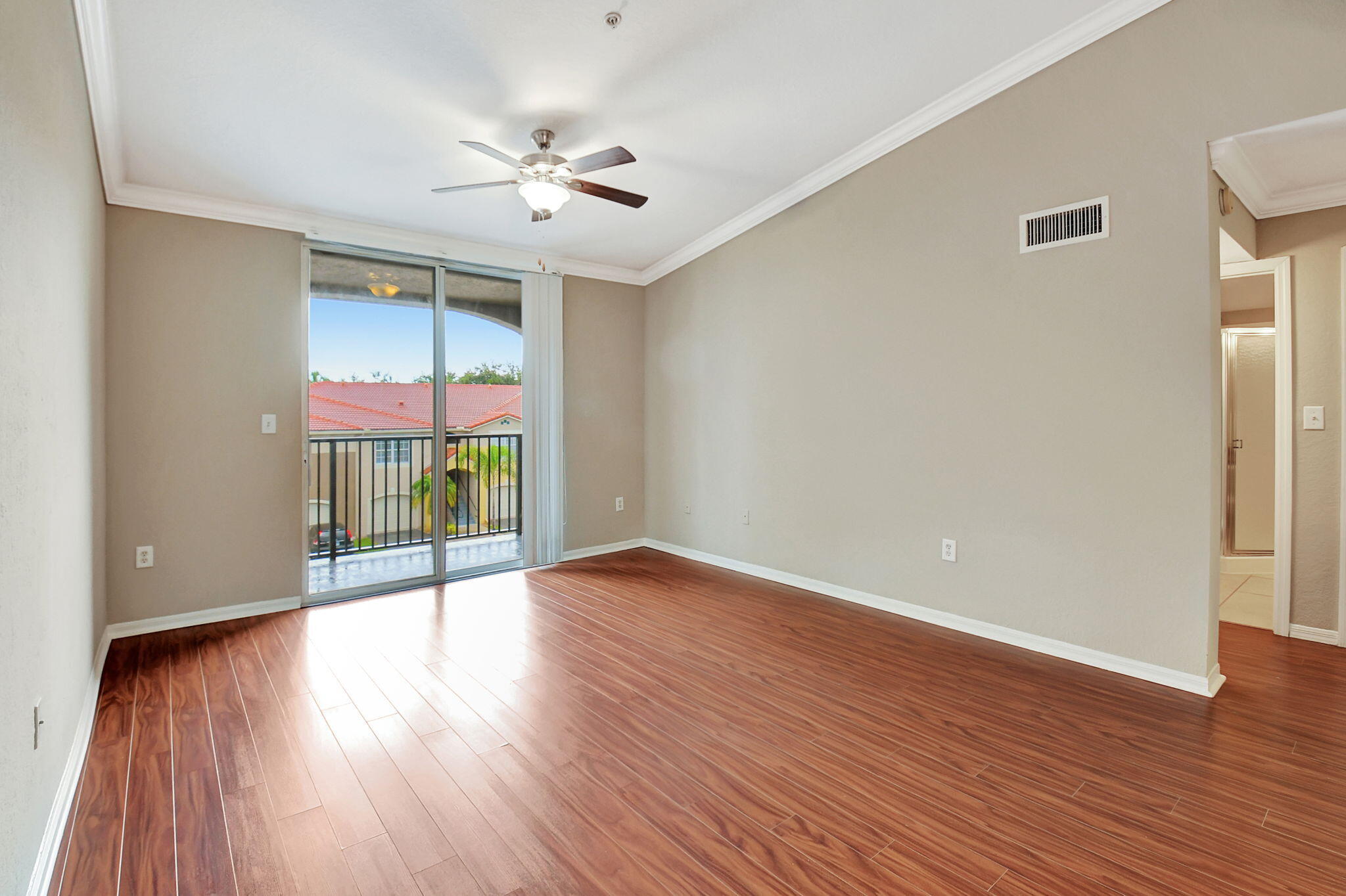 15065 Michelangelo Boulevard 305 Property Photo 15