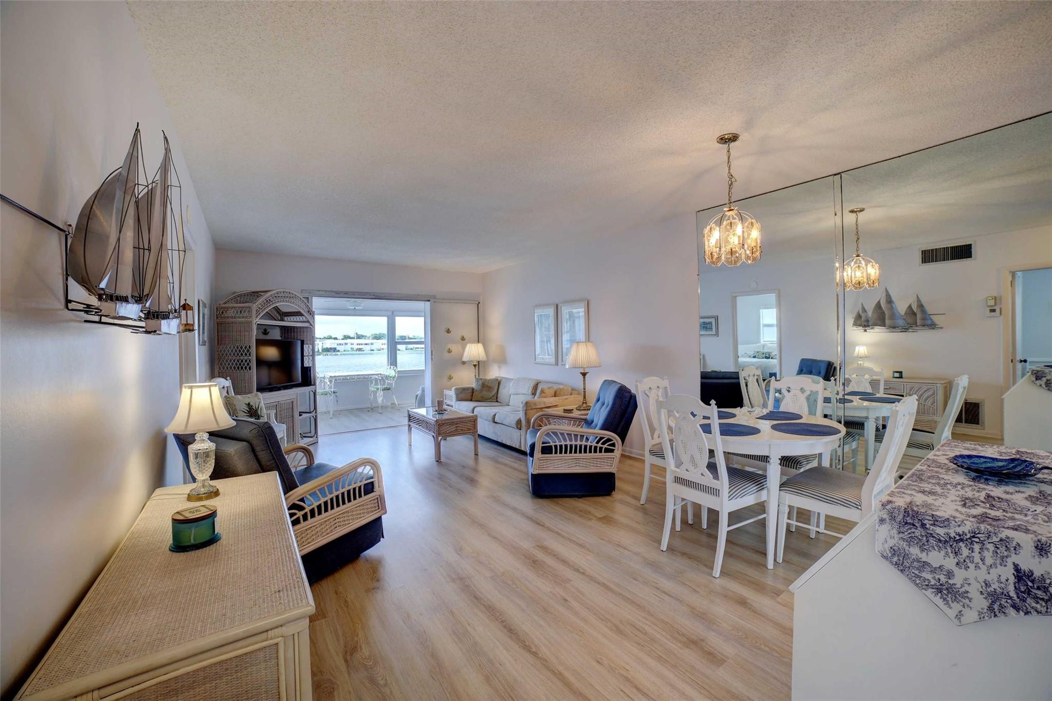 1801 Ocean Drive 201 Property Photo 3