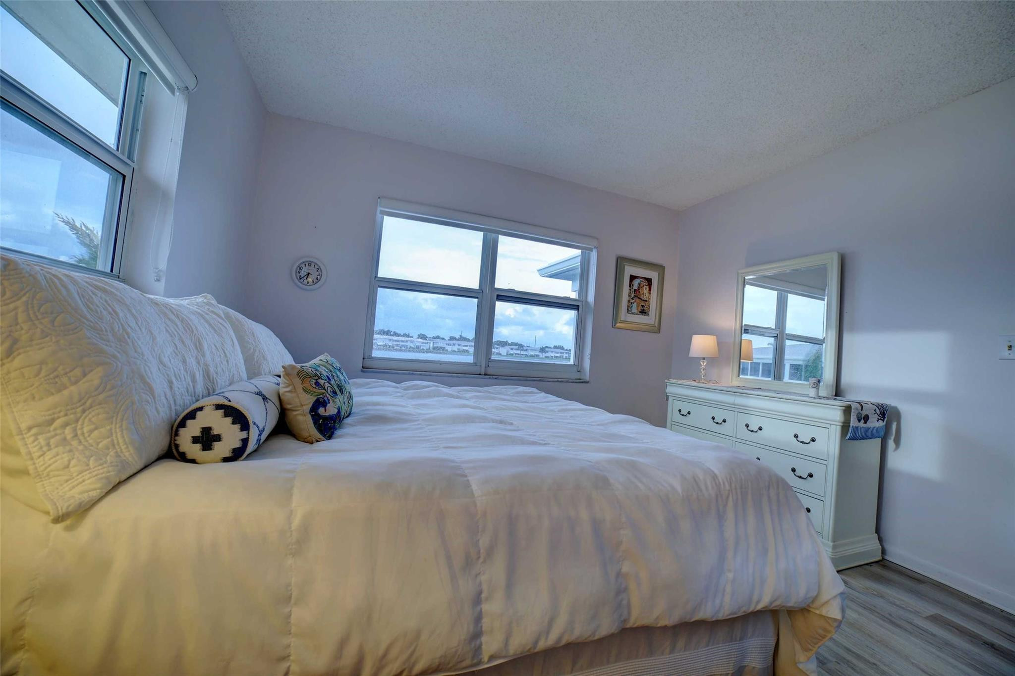 1801 Ocean Drive 201 Property Photo 11