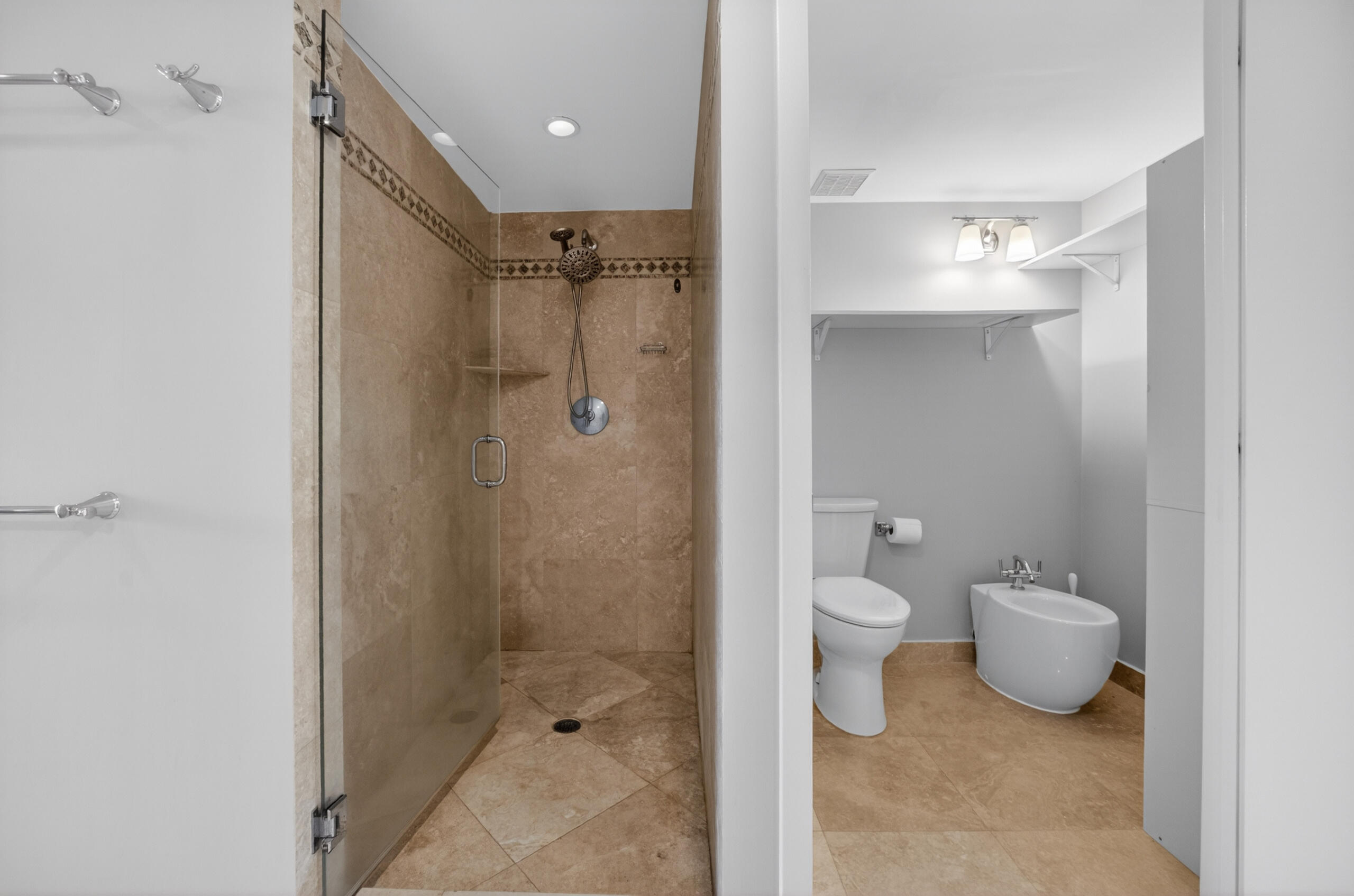 45 Hendricks Isle 403 Property Photo 37